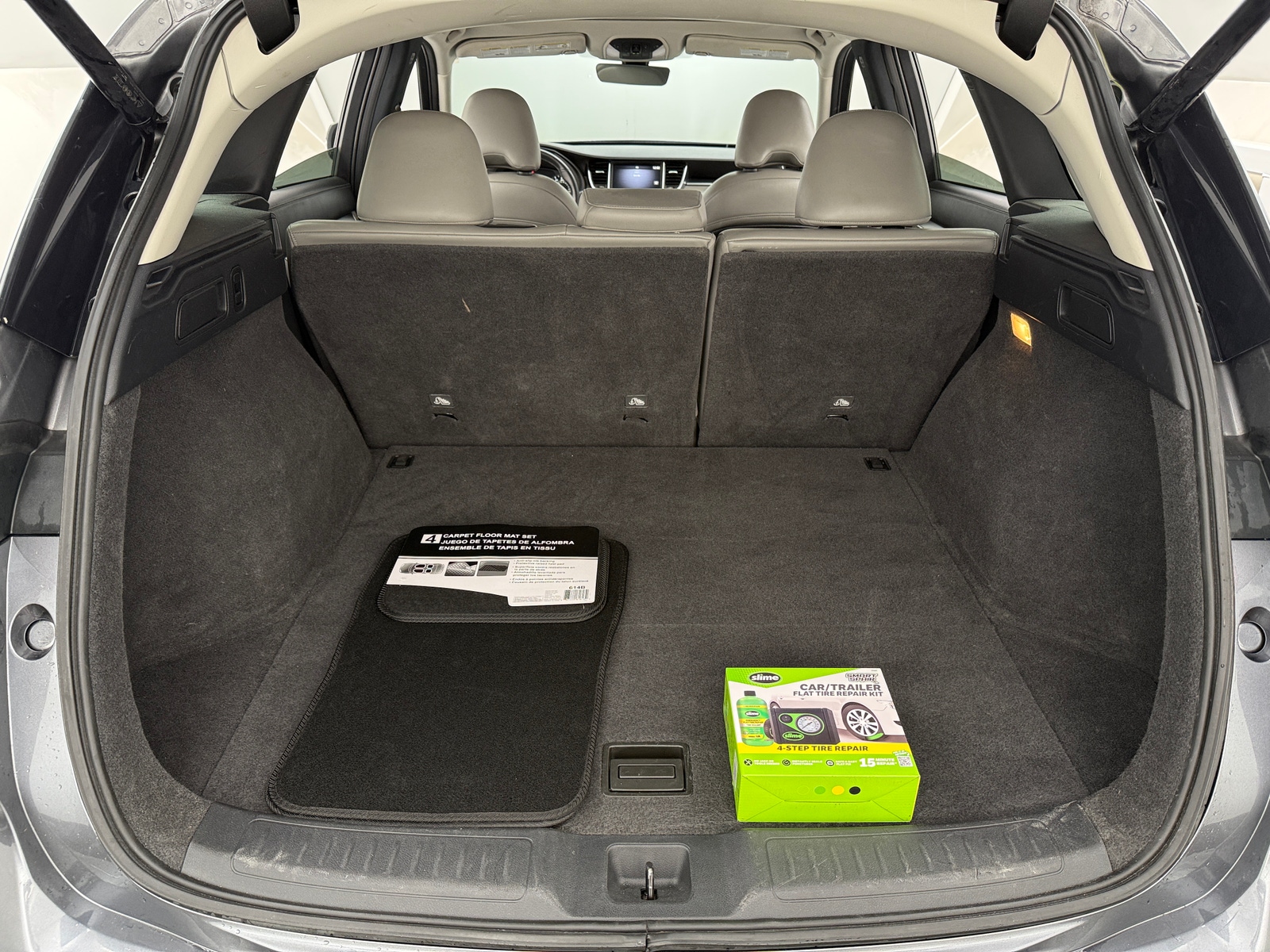 Thumbnail: 2023 INFINITI QX50 - 6