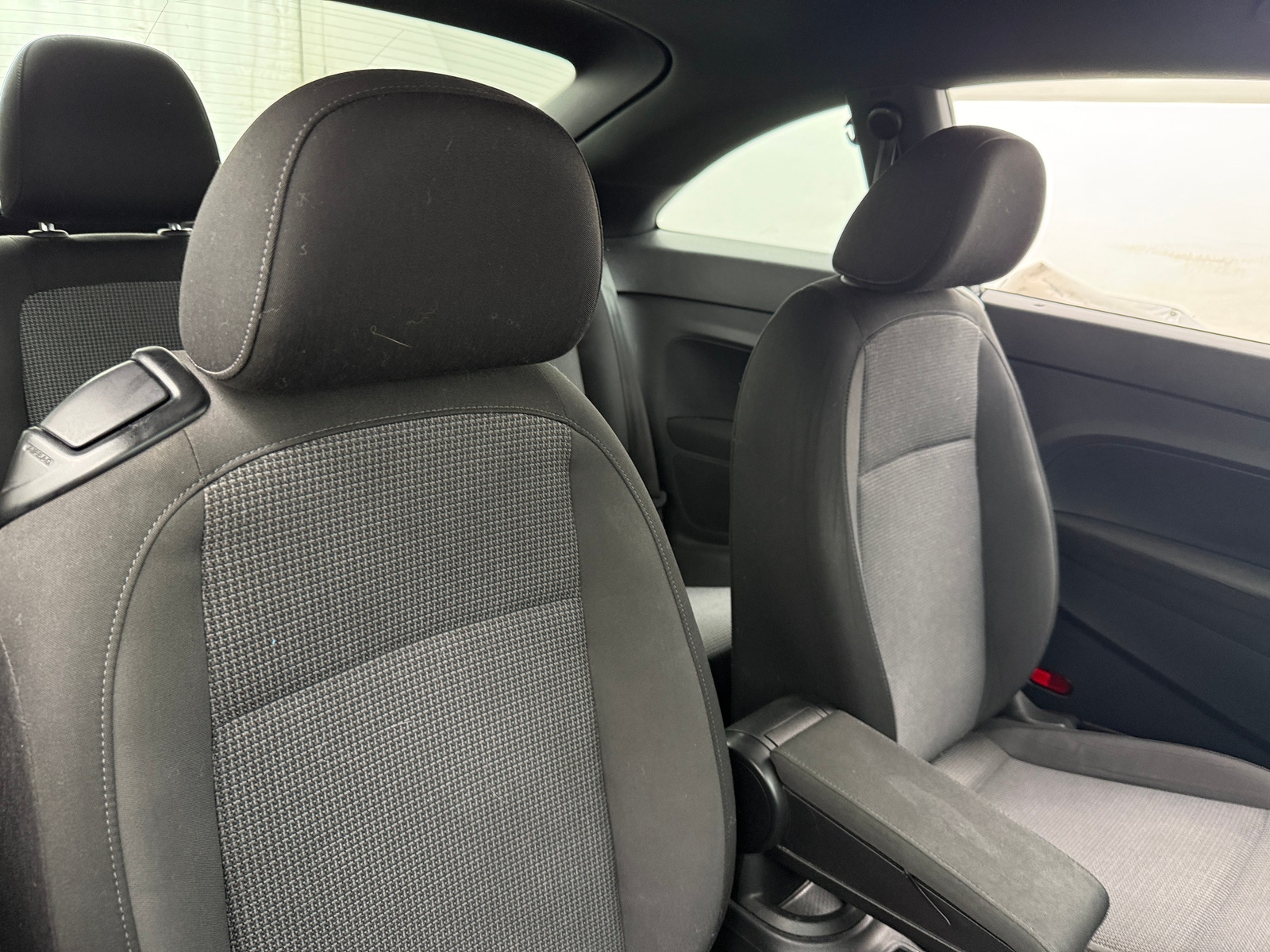 Thumbnail: 2019 Volkswagen Beetle - 2