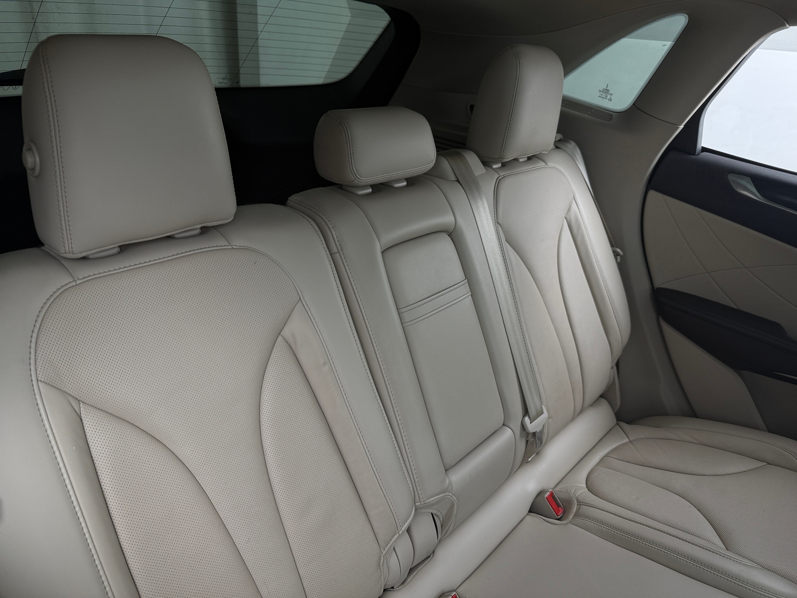 Thumbnail: 2017 Lincoln MKC - 5