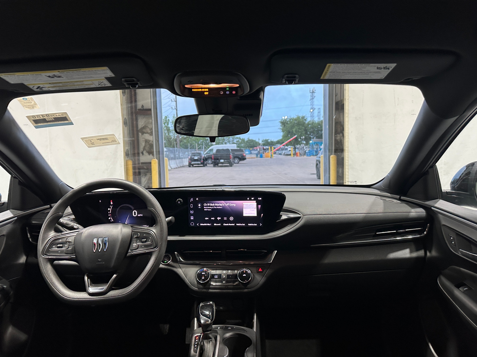 Thumbnail: 2025 Buick Envista - 3