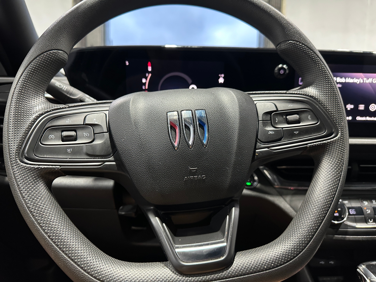 Thumbnail: 2025 Buick Envista - 5