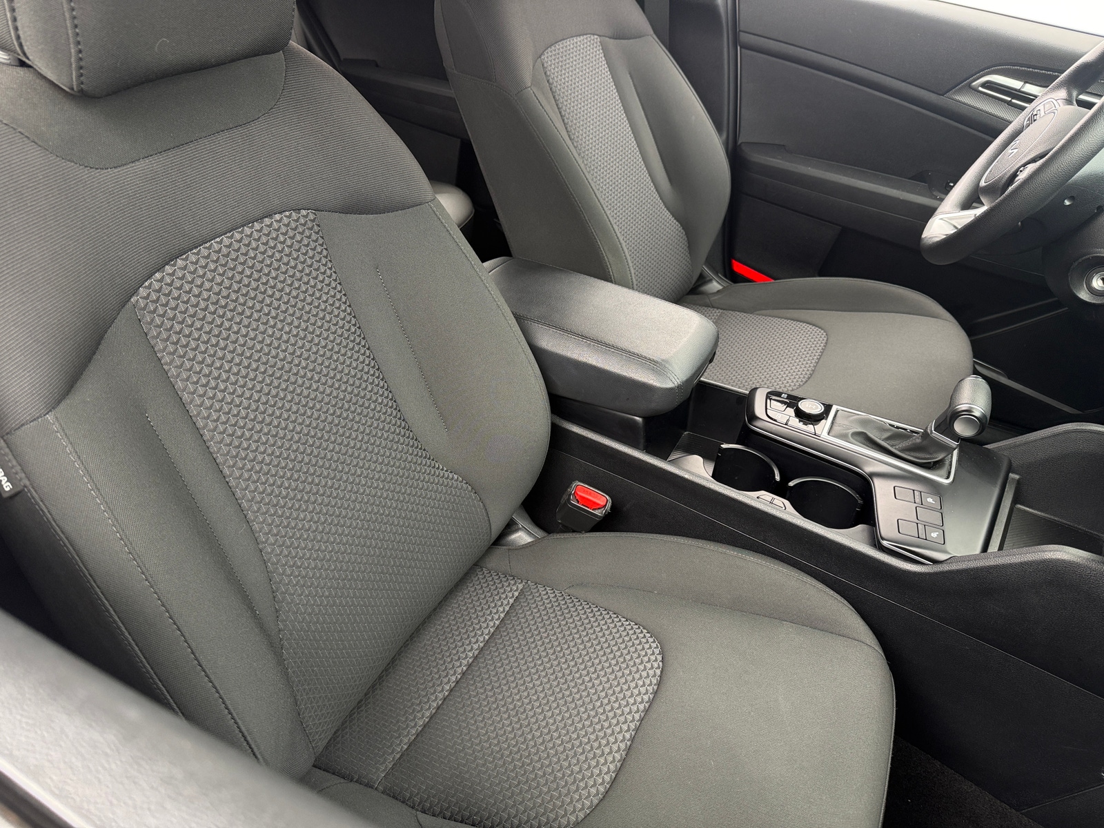 Thumbnail: 2025 Kia Sportage - 2