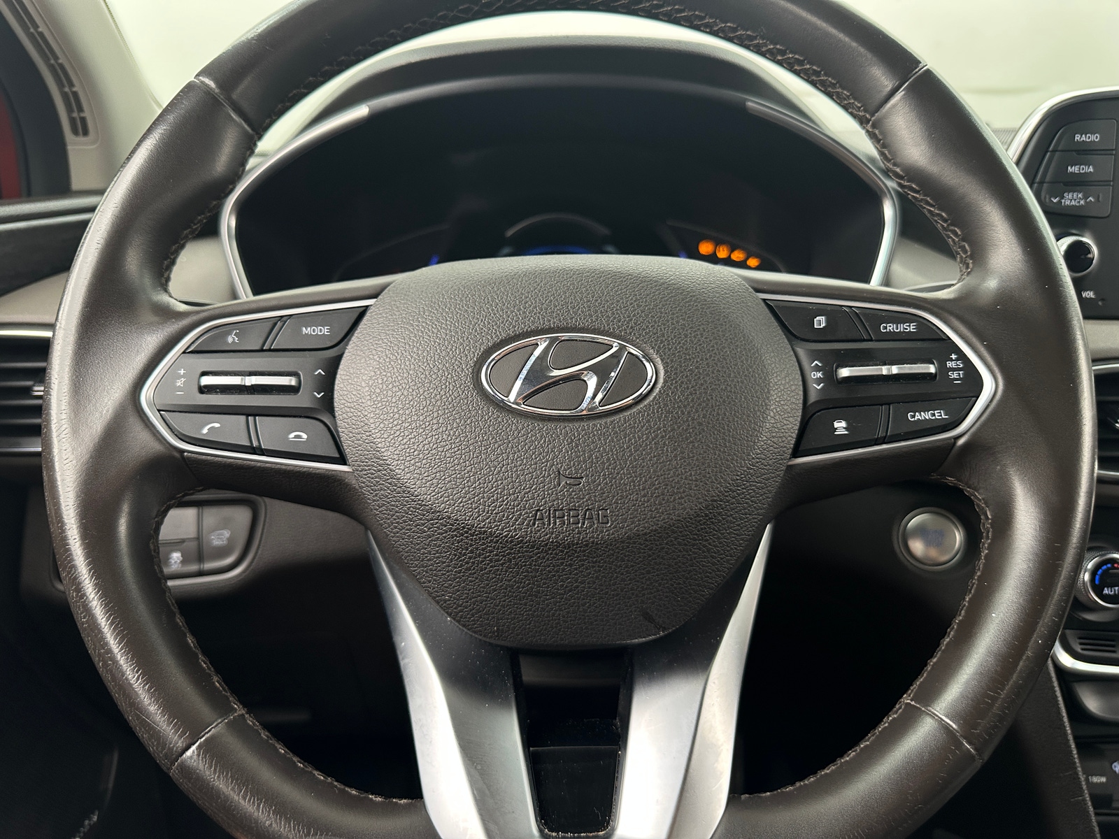 Thumbnail: 2020 Hyundai Santa Fe - 5