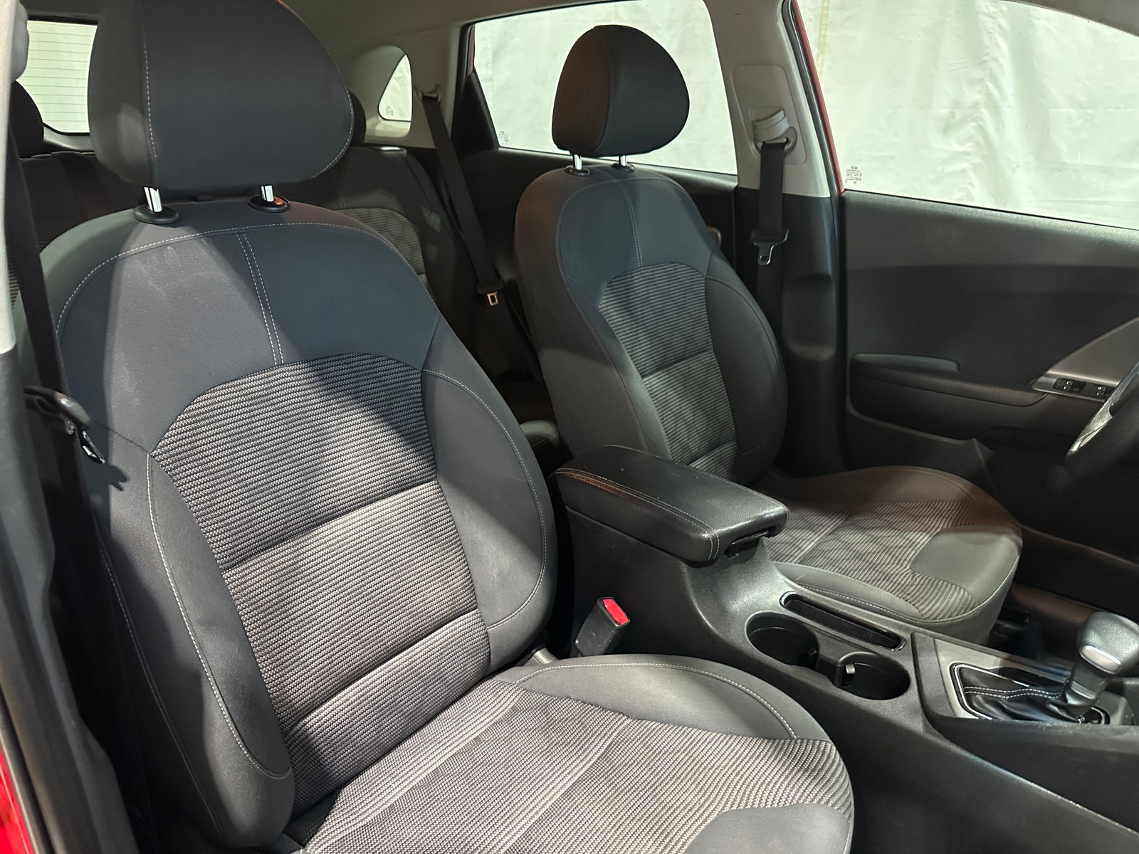 Thumbnail: 2018 Kia Niro - 2