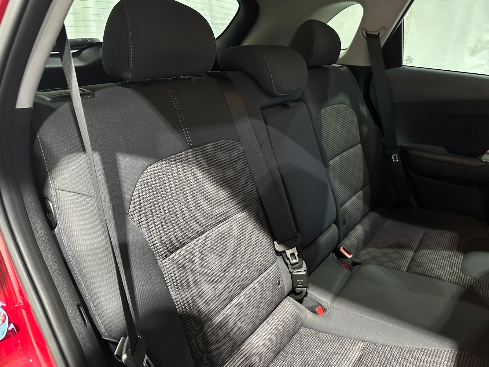 Thumbnail: 2018 Kia Niro - 6