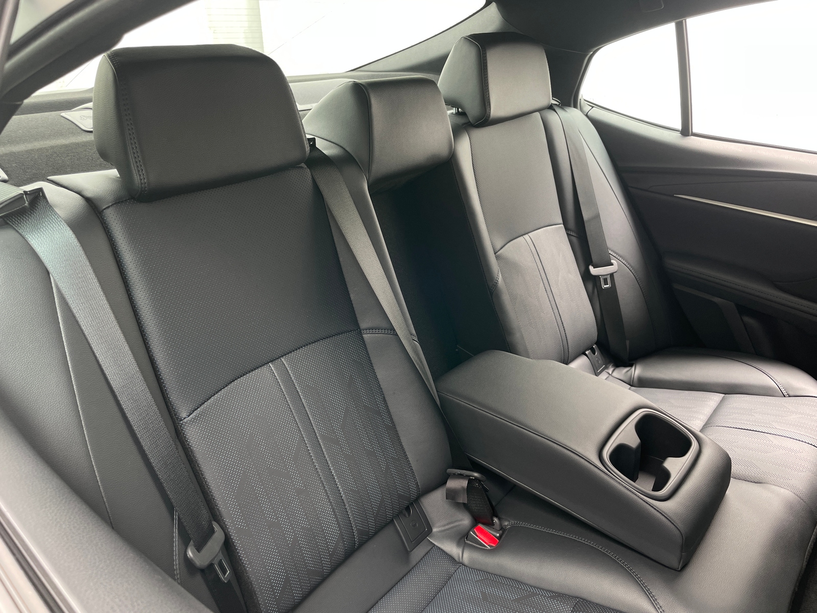 Thumbnail: 2025 Toyota Camry - 5