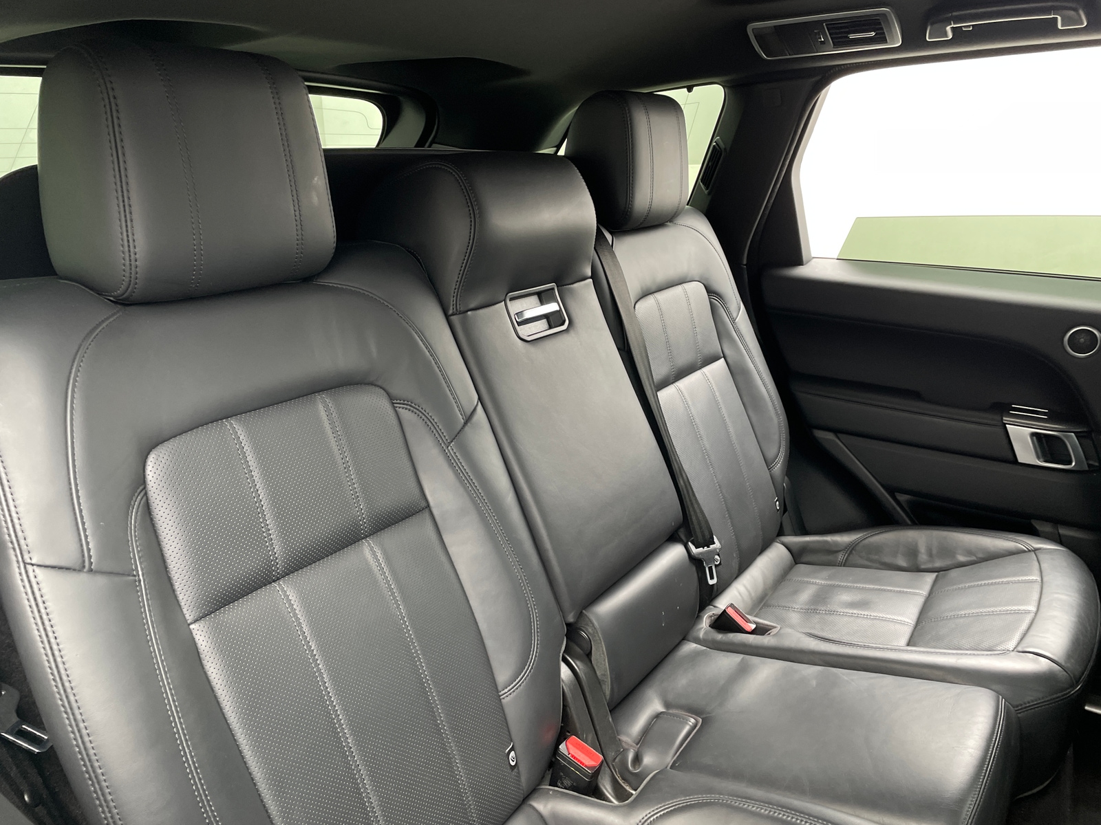 Thumbnail: 2021 Land Rover Range Rover Sport - 5