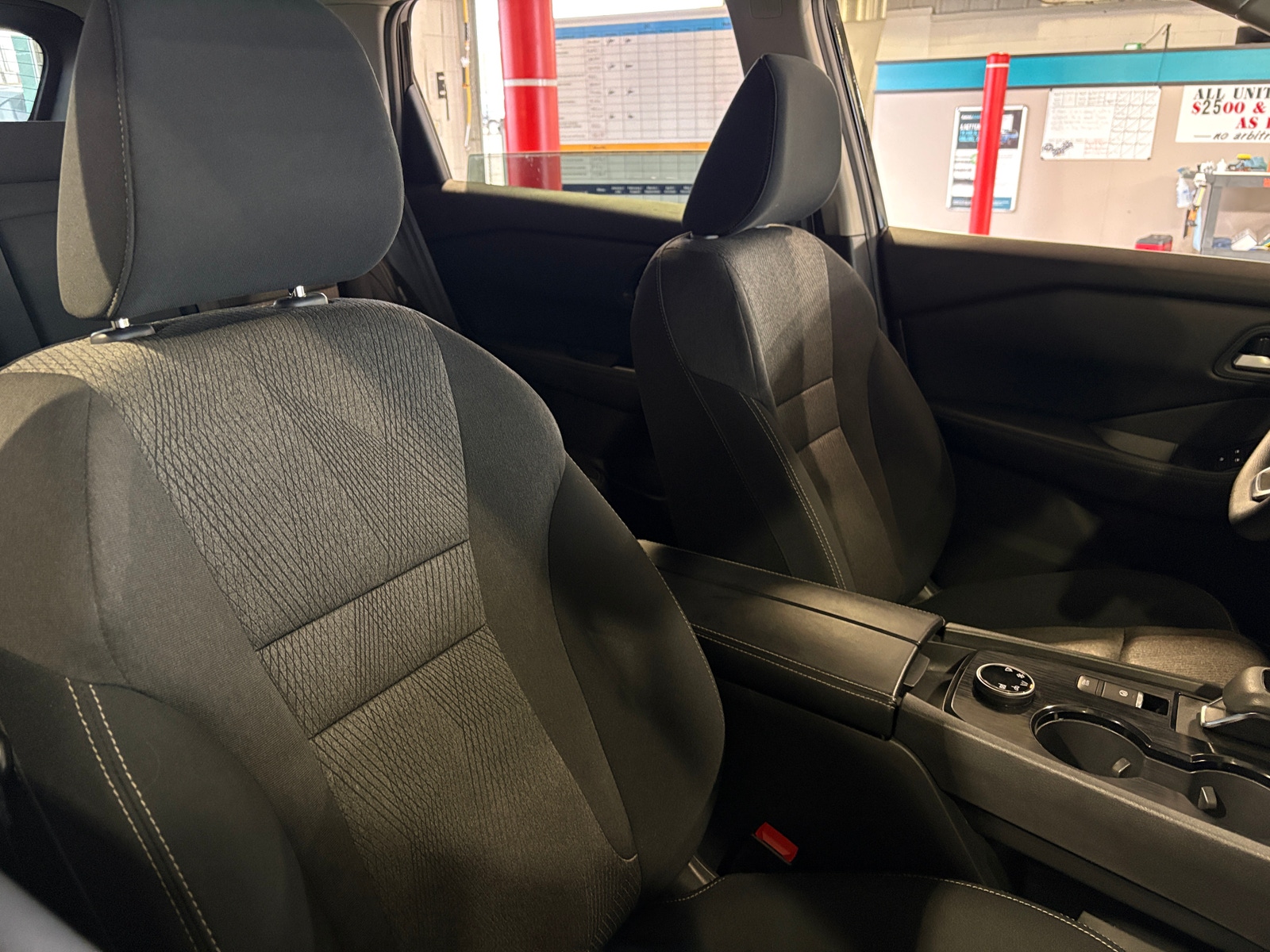 Thumbnail: 2024 Nissan Rogue - 2