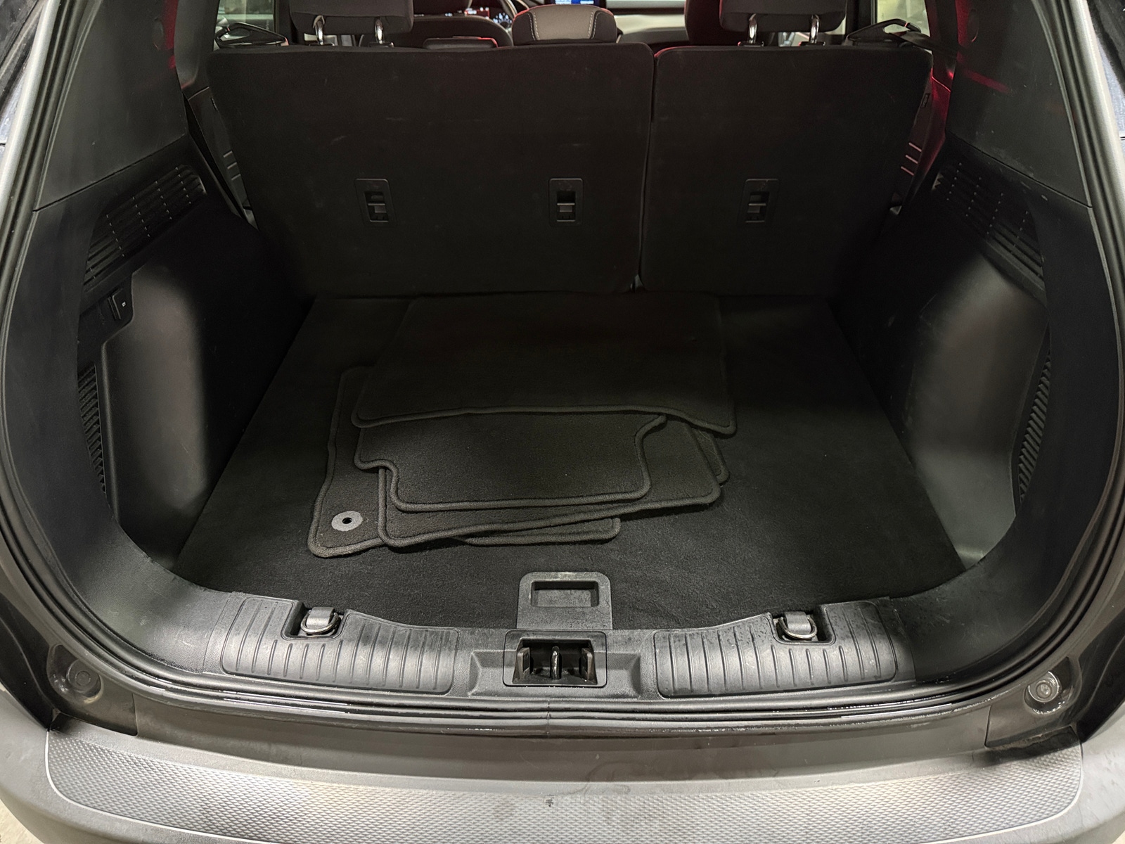 Thumbnail: 2021 Ford Escape - 7