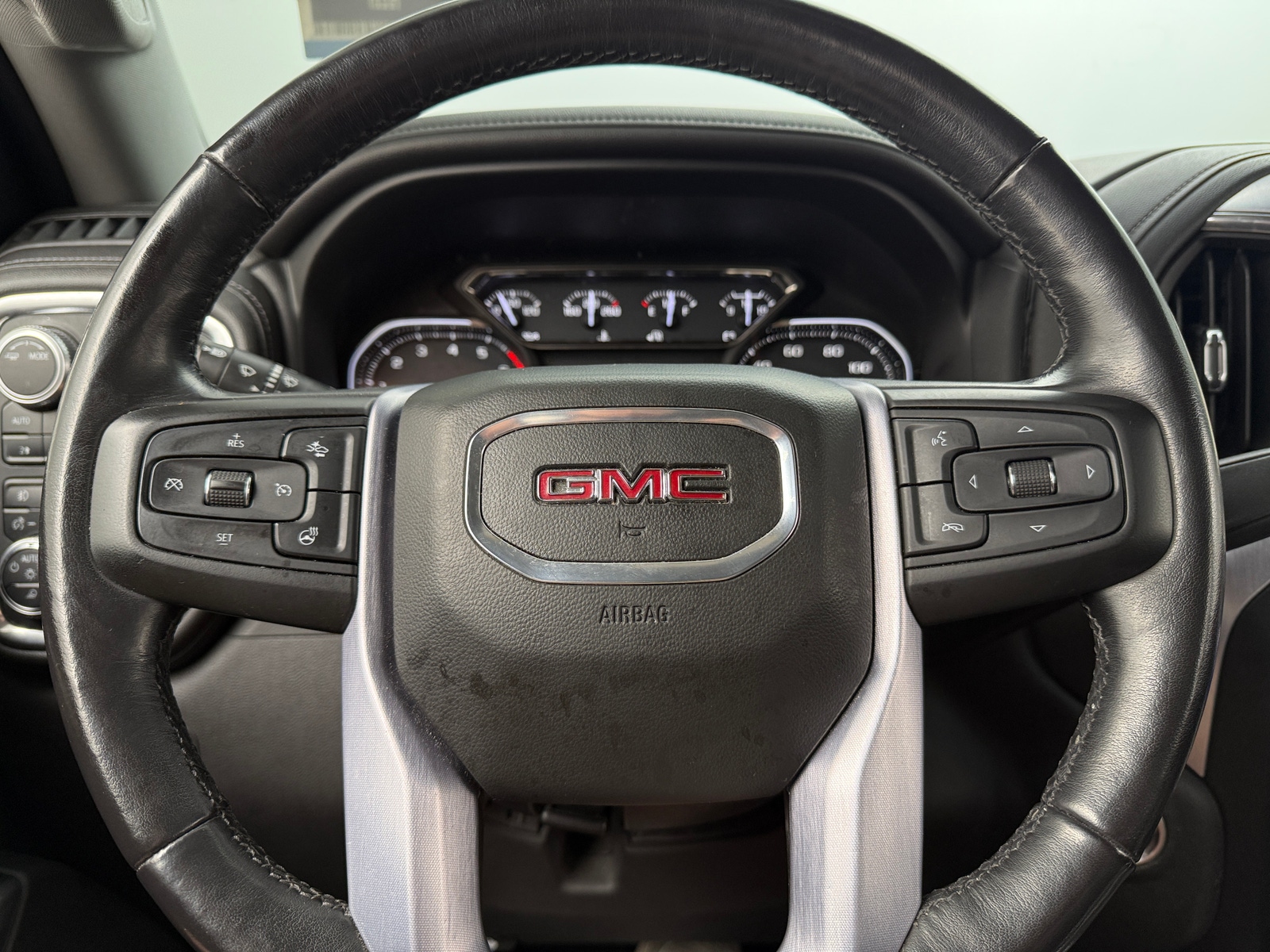 Thumbnail: 2020 GMC Sierra 1500 - 4