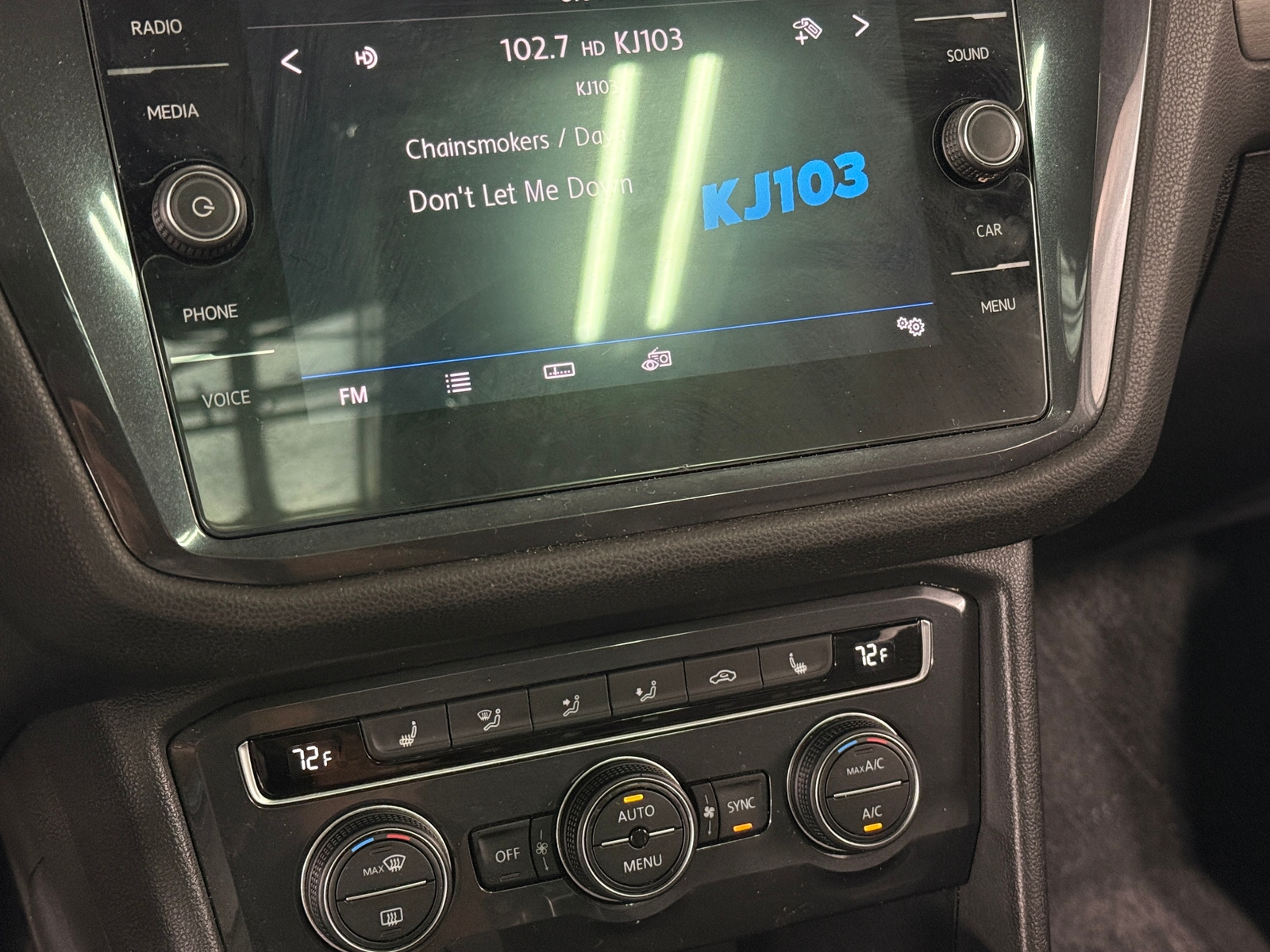 Thumbnail: 2019 Volkswagen Tiguan - 3