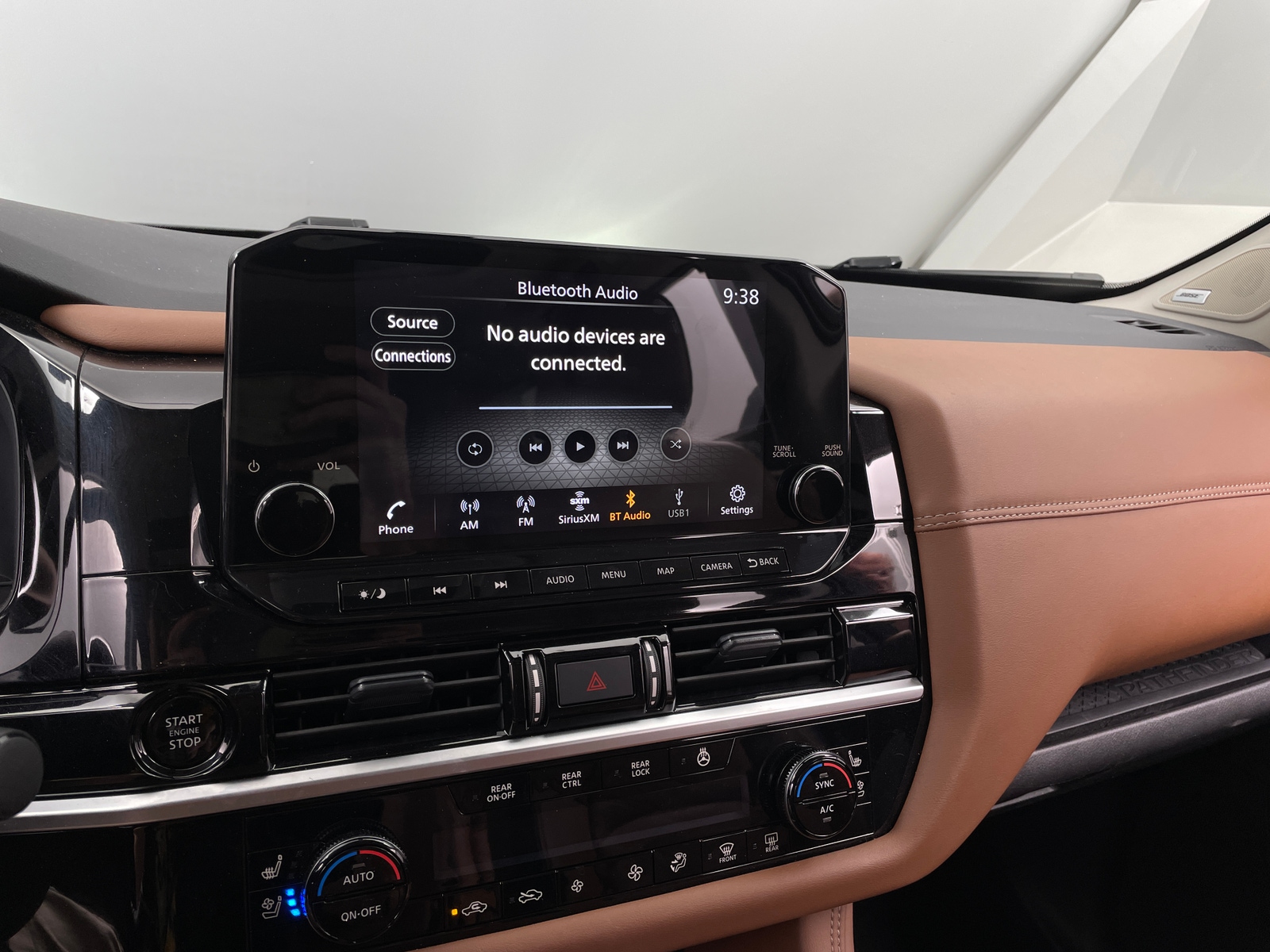 Thumbnail: 2025 Nissan Pathfinder - 3