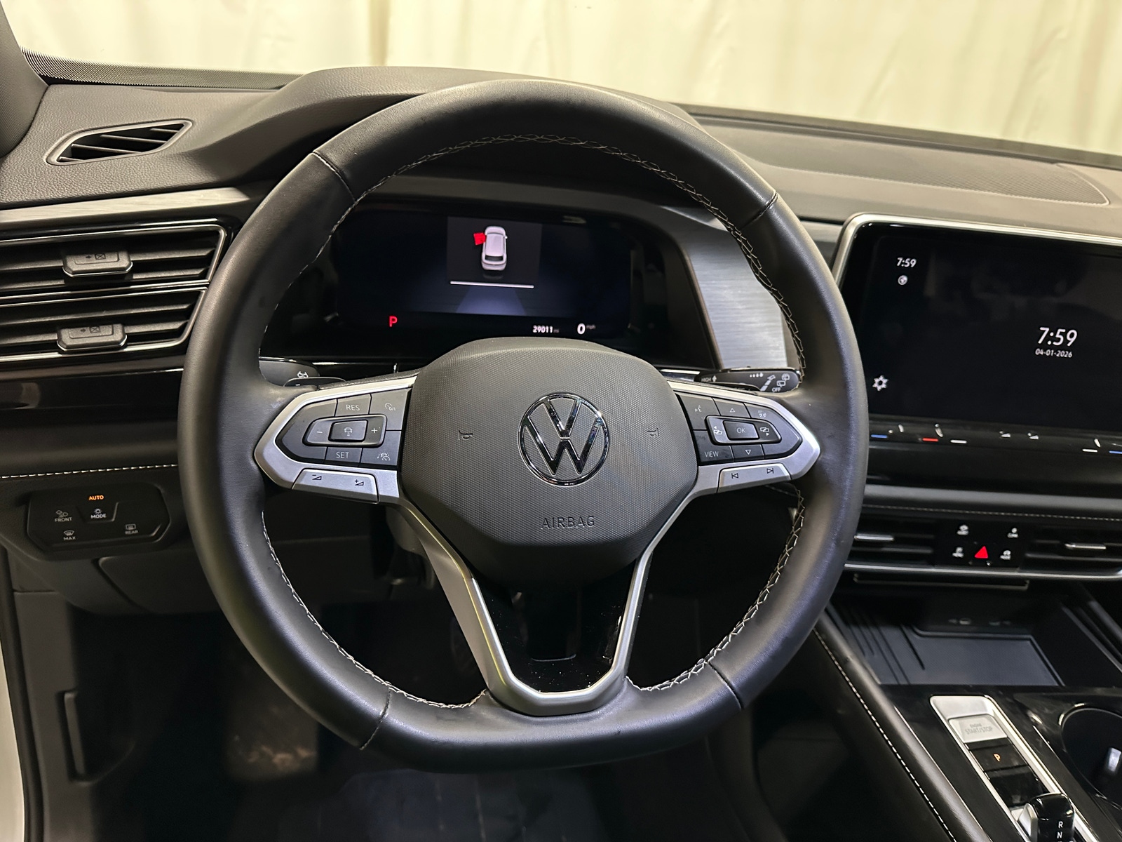 Thumbnail: 2025 Volkswagen Atlas - 4