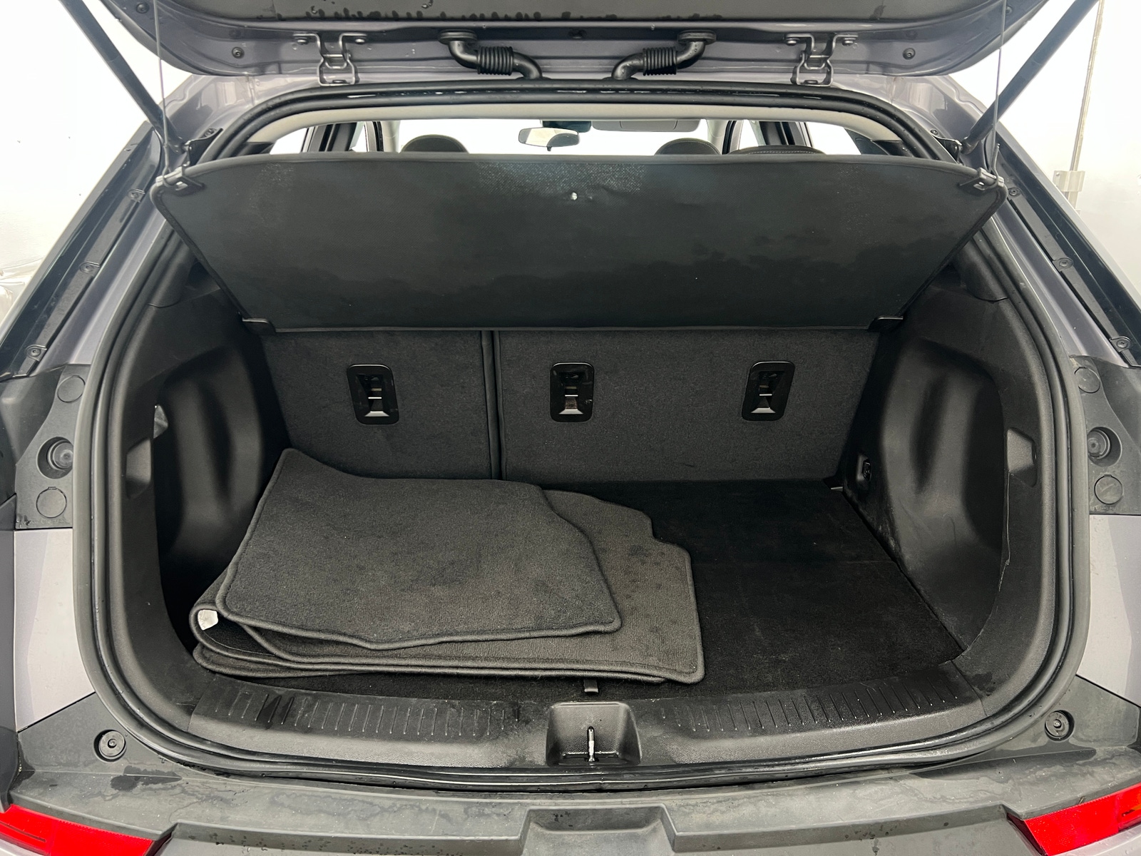 Thumbnail: 2023 Chevrolet Bolt EUV - 7