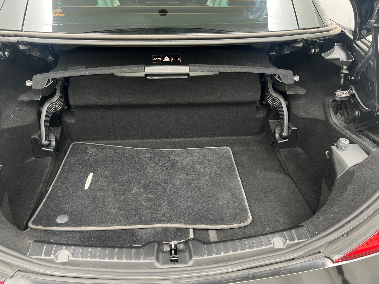 Thumbnail: 2014 Mercedes-Benz SLK - 5