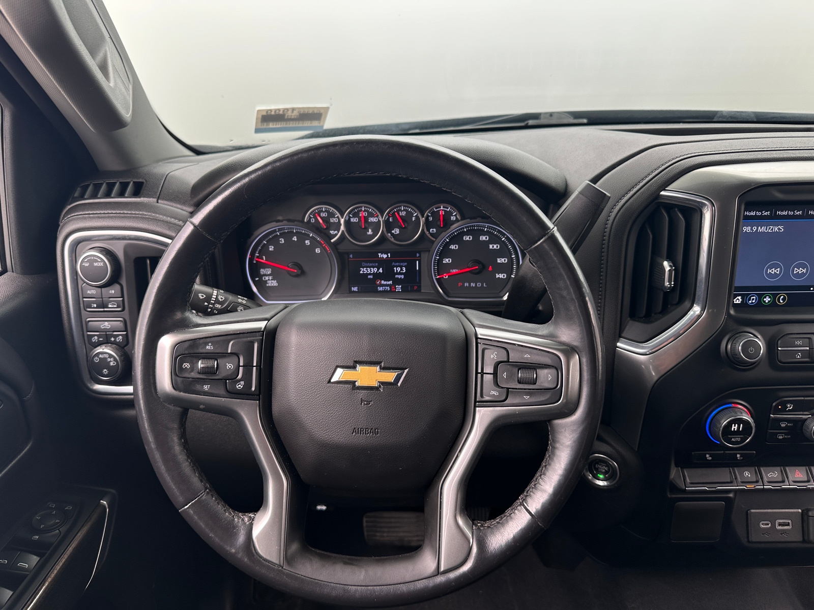 Thumbnail: 2022 Chevrolet Silverado 1500 - 5