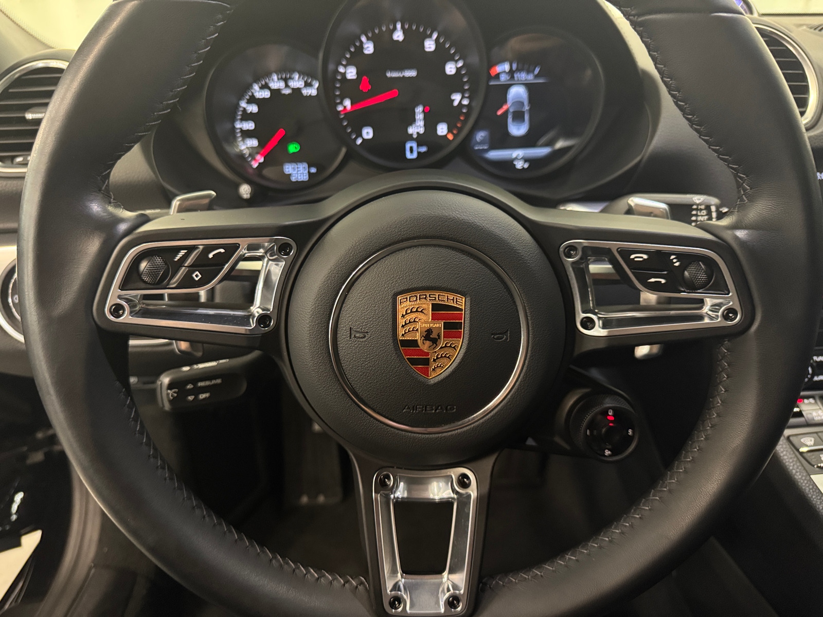 Thumbnail: 2024 Porsche 718 Boxster - 4