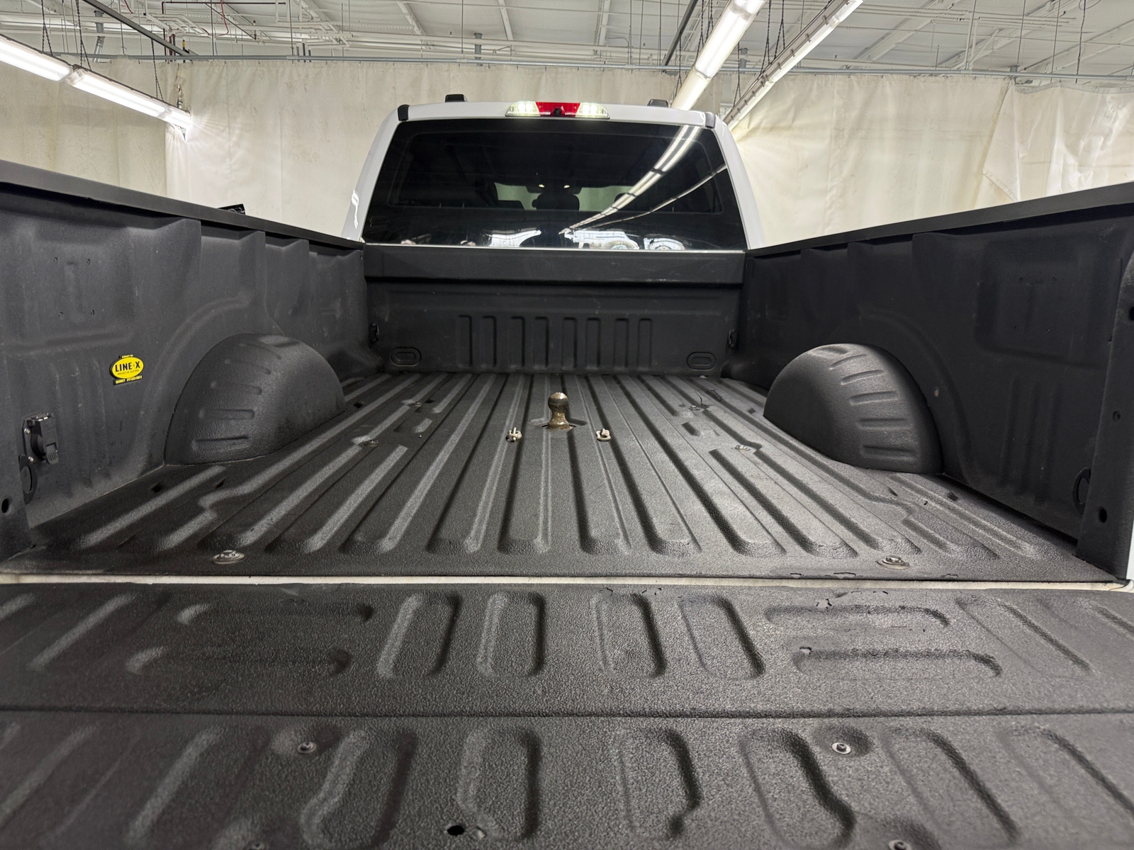 Thumbnail: 2020 Ford Econoline - 6