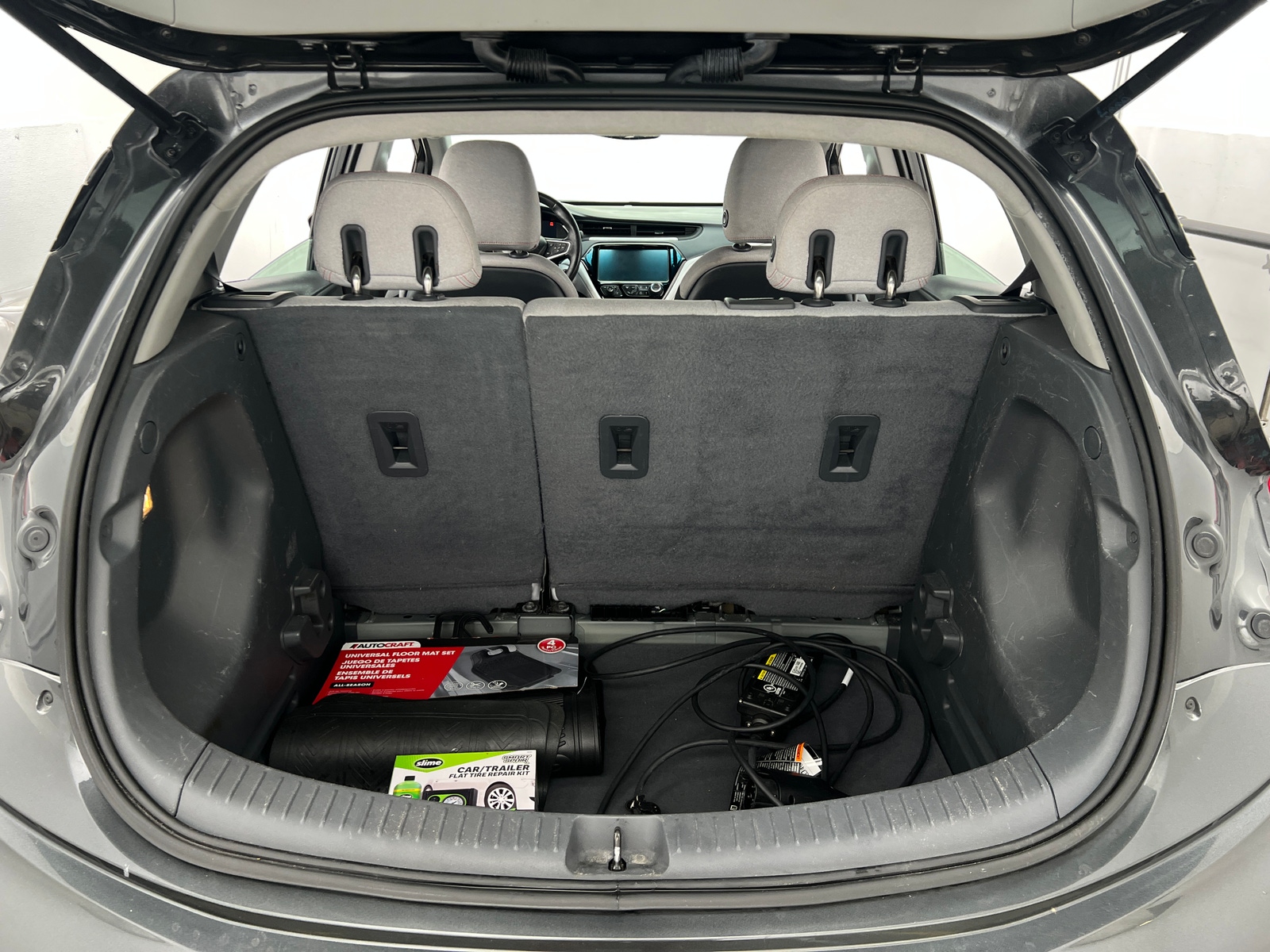 Thumbnail: 2017 Chevrolet Bolt EV - 7