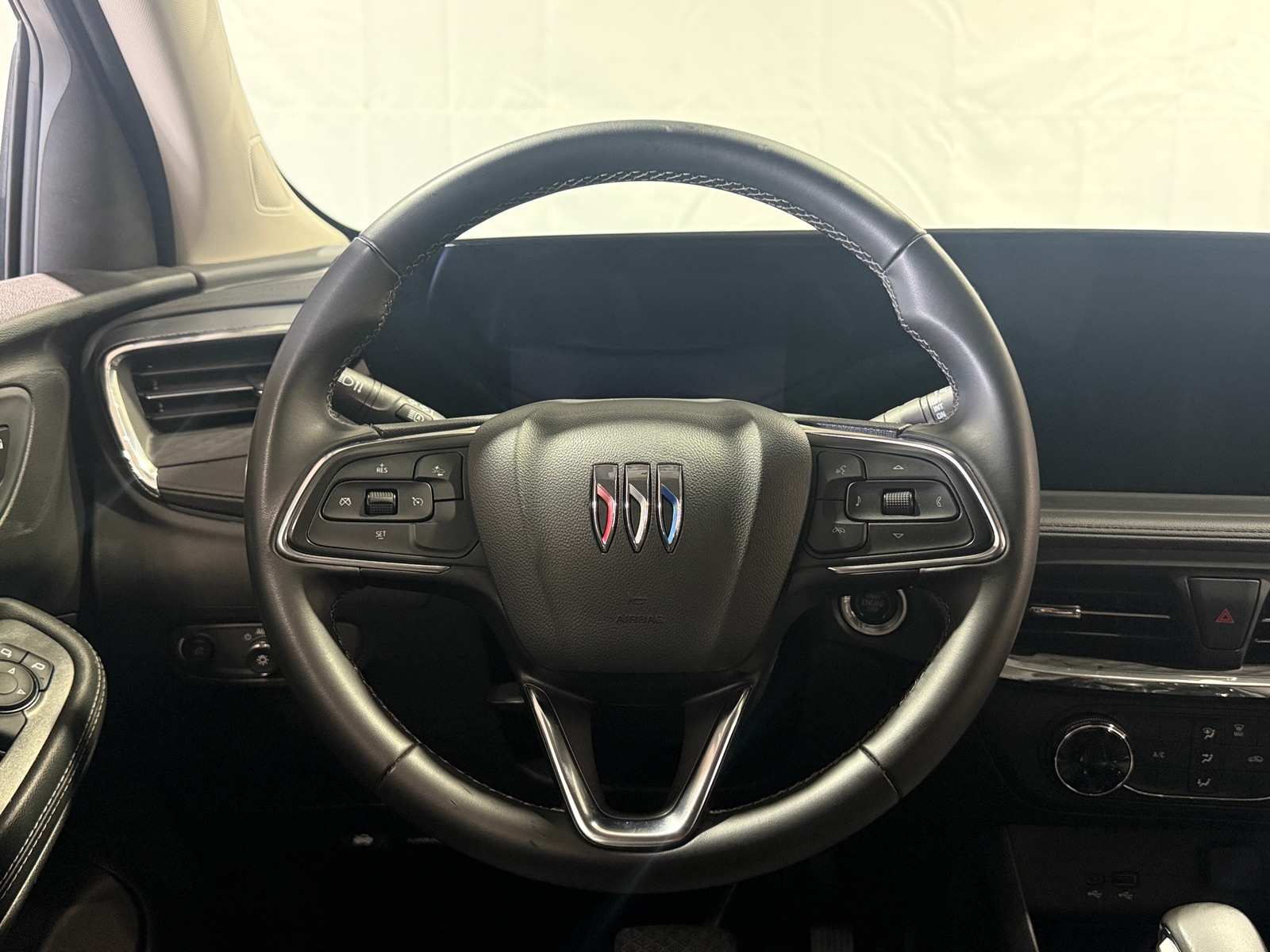 Thumbnail: 2025 Buick Encore GX - 5