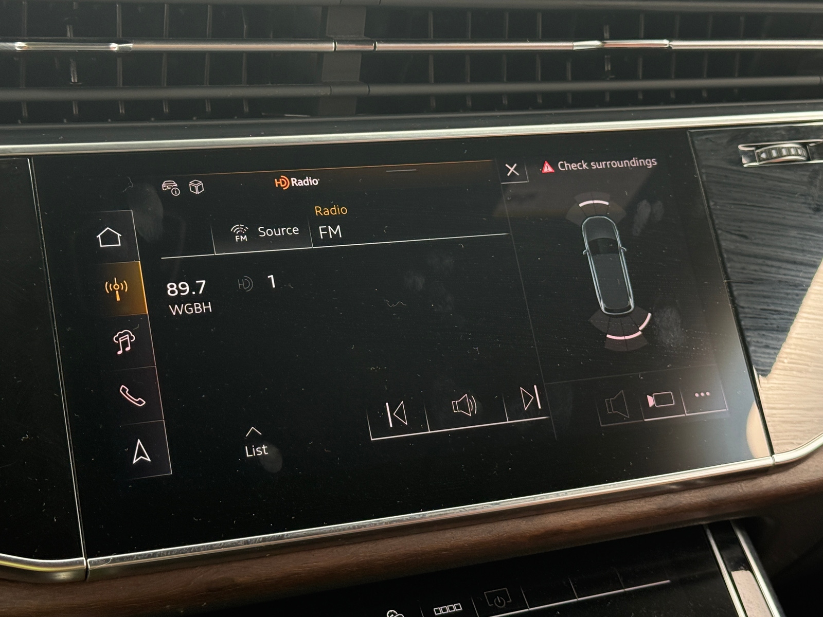 Thumbnail: 2025 Audi Q7 - 3