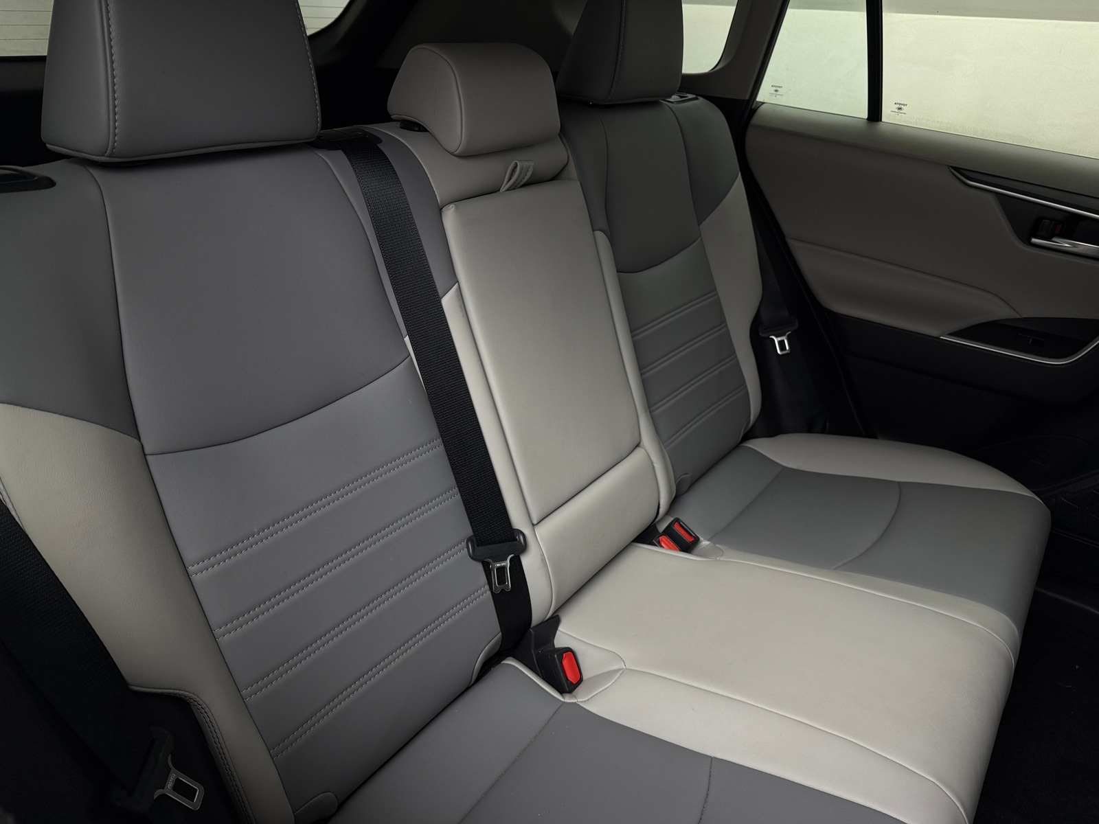 Thumbnail: 2021 Toyota RAV4 - 5