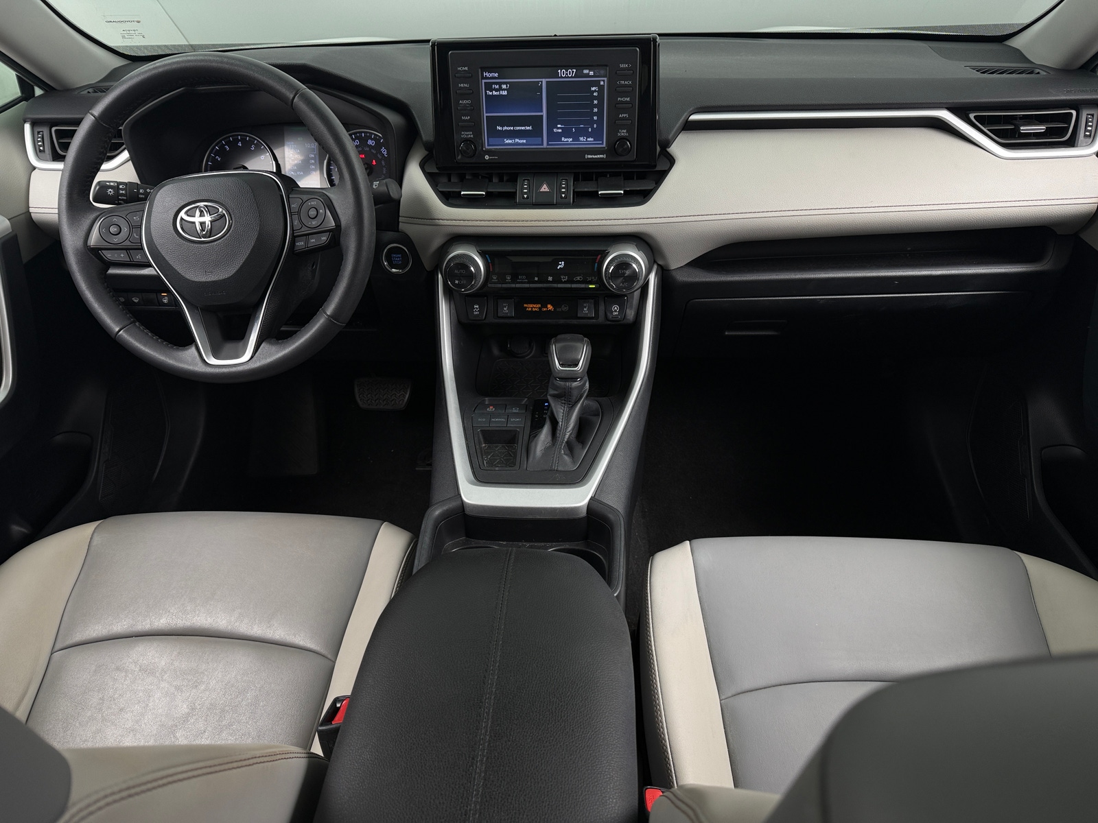 Thumbnail: 2021 Toyota RAV4 - 2