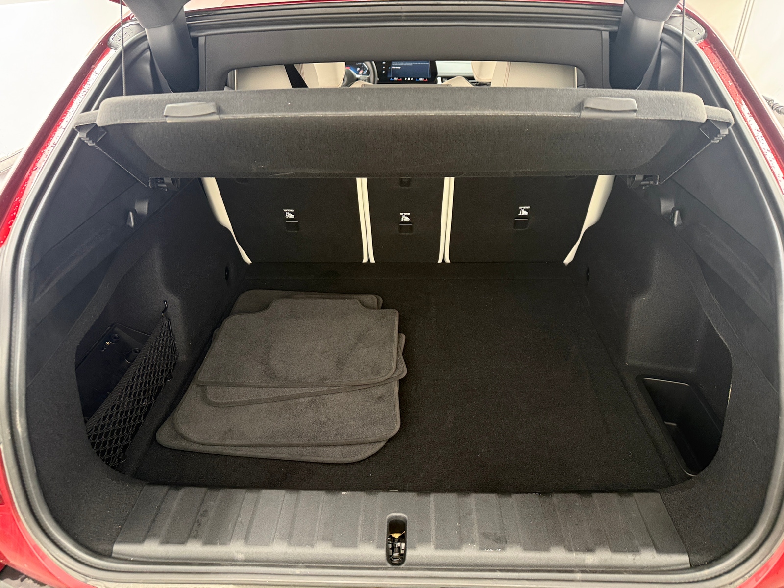 Thumbnail: 2024 BMW X2 - 6