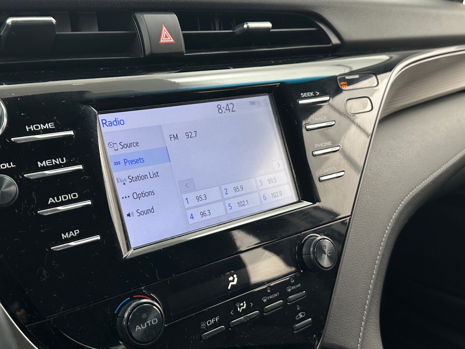 Thumbnail: 2019 Toyota Camry - 3