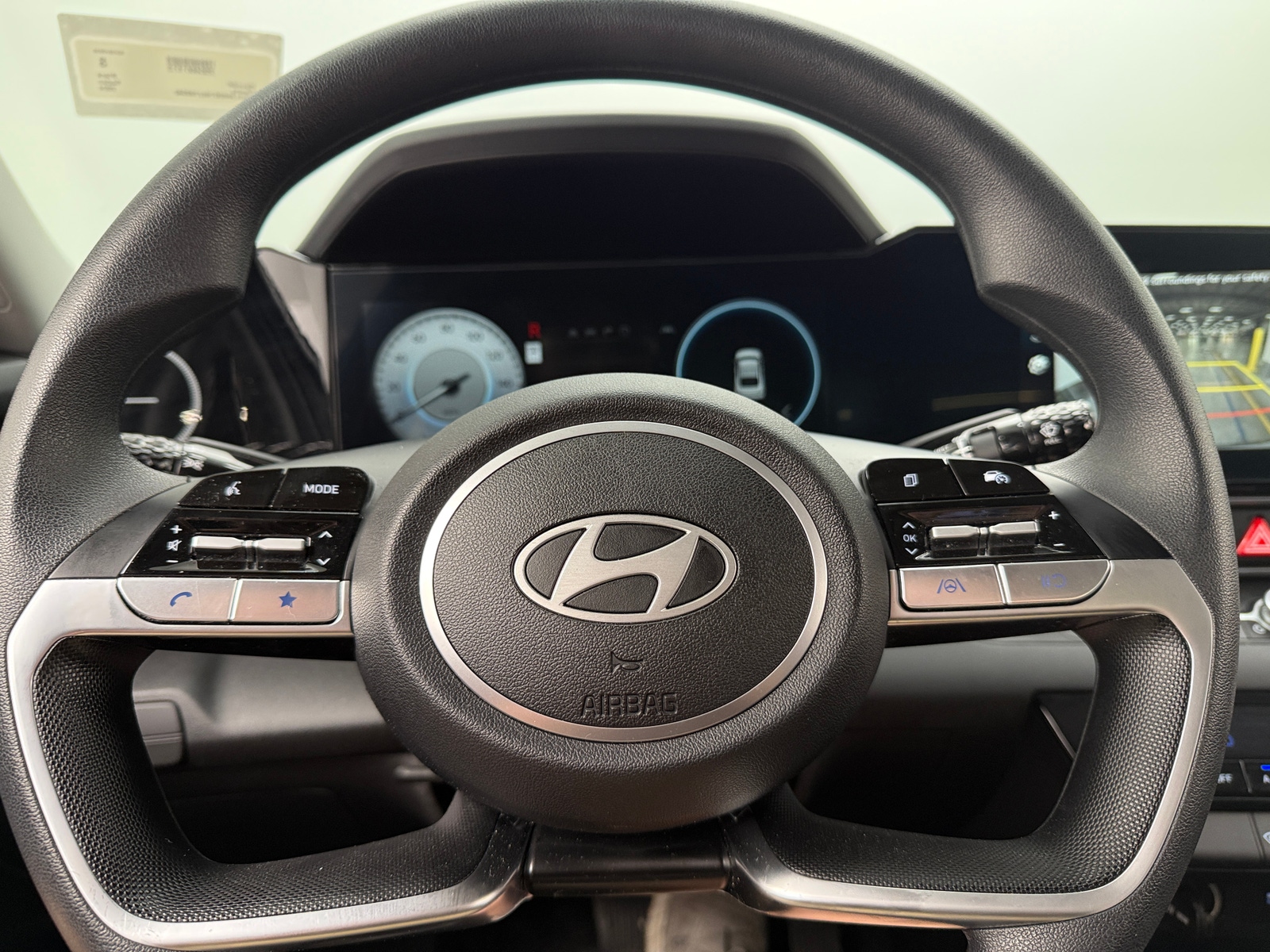 Thumbnail: 2024 Hyundai Elantra - 5