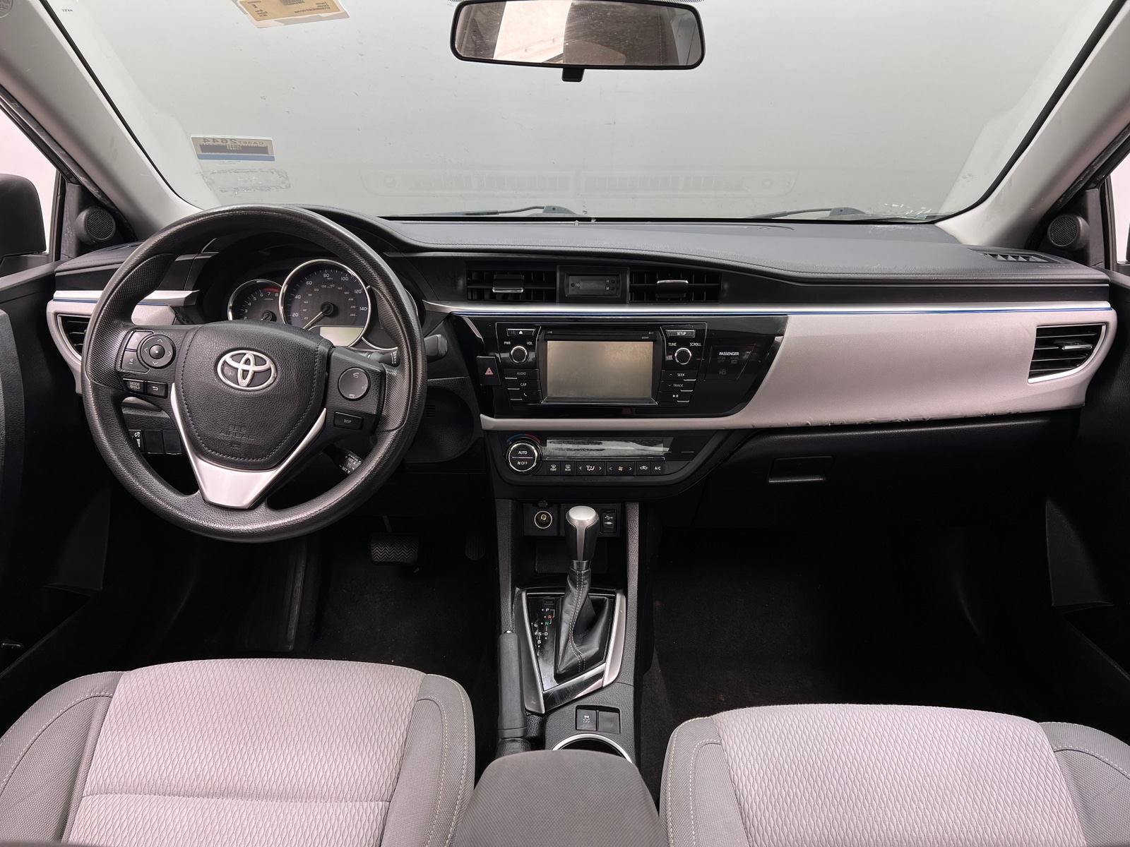 Thumbnail: 2014 Toyota Corolla - 3