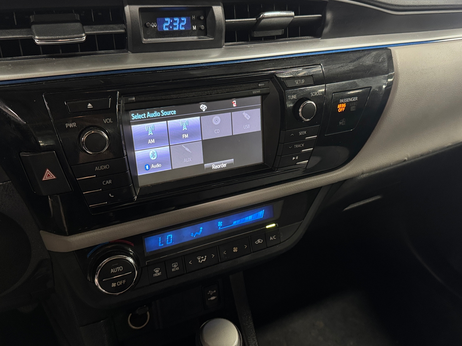 Thumbnail: 2014 Toyota Corolla - 4