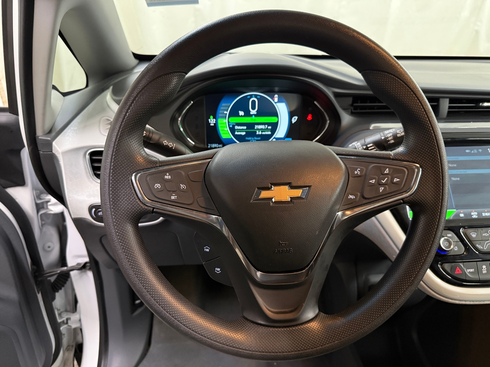 Thumbnail: 2021 Chevrolet Bolt EV - 5