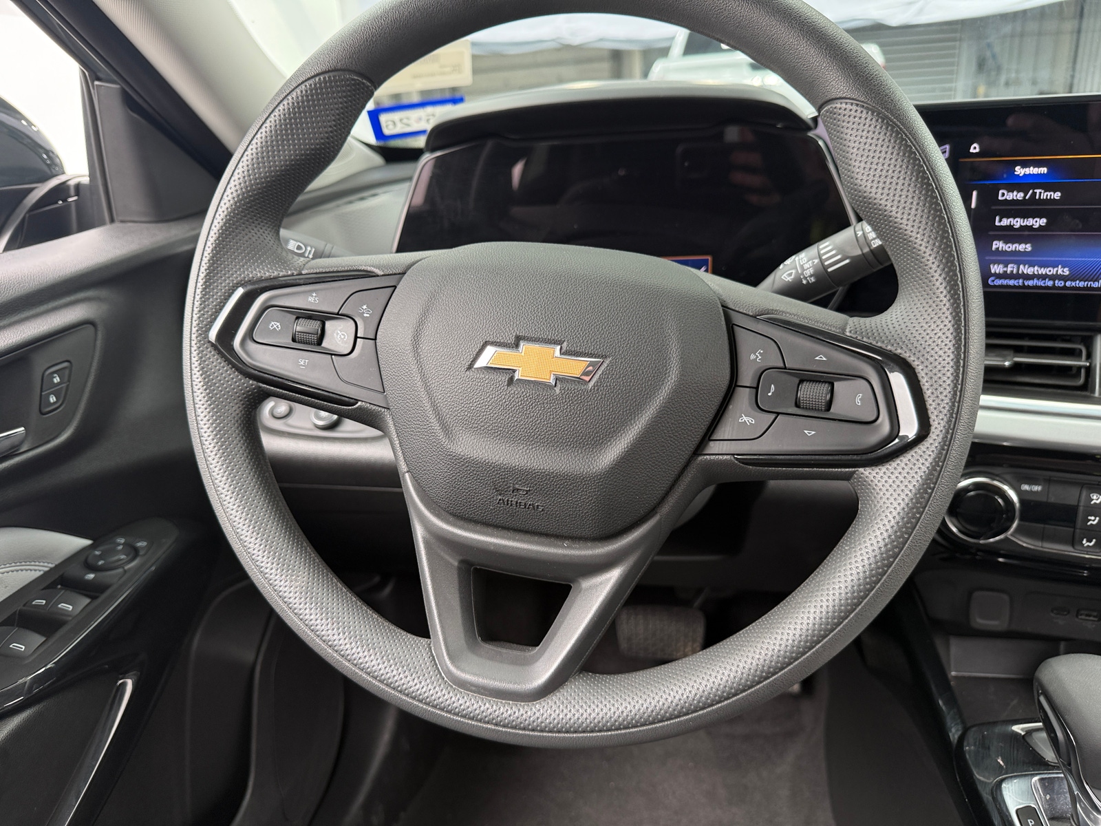 Thumbnail: 2025 Chevrolet Trax - 5