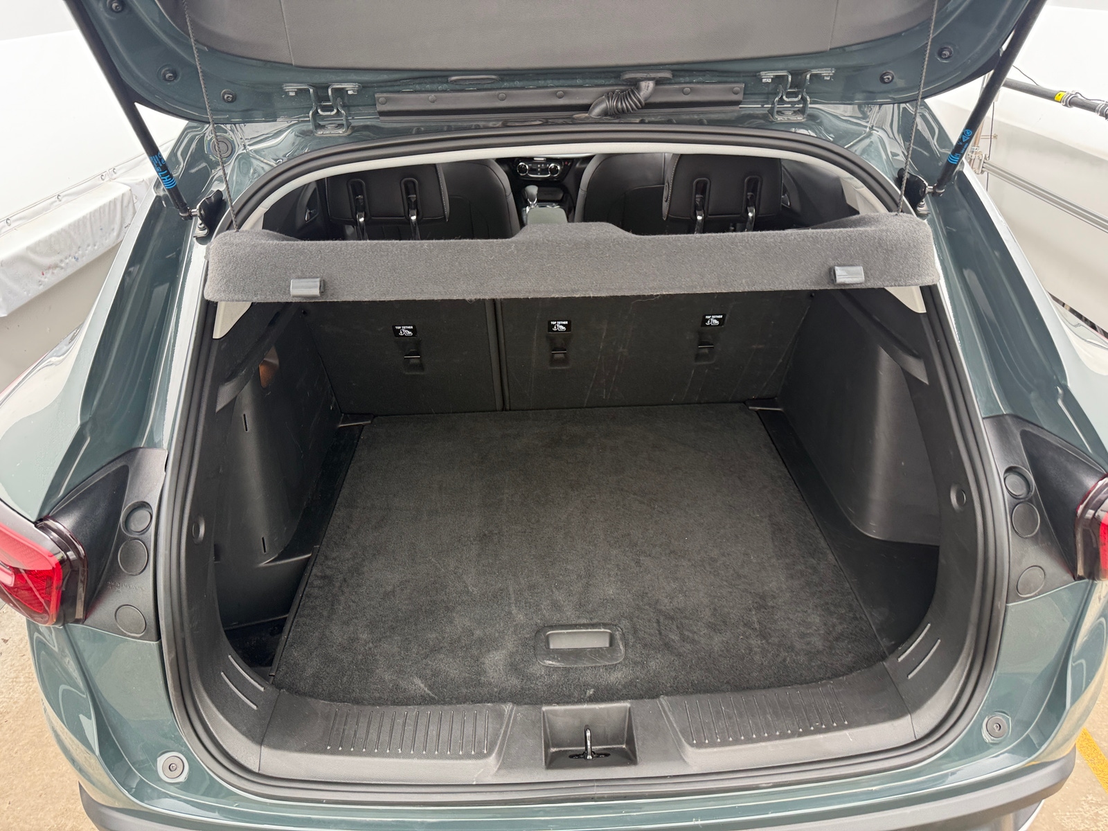 Thumbnail: 2025 Chevrolet Trax - 7