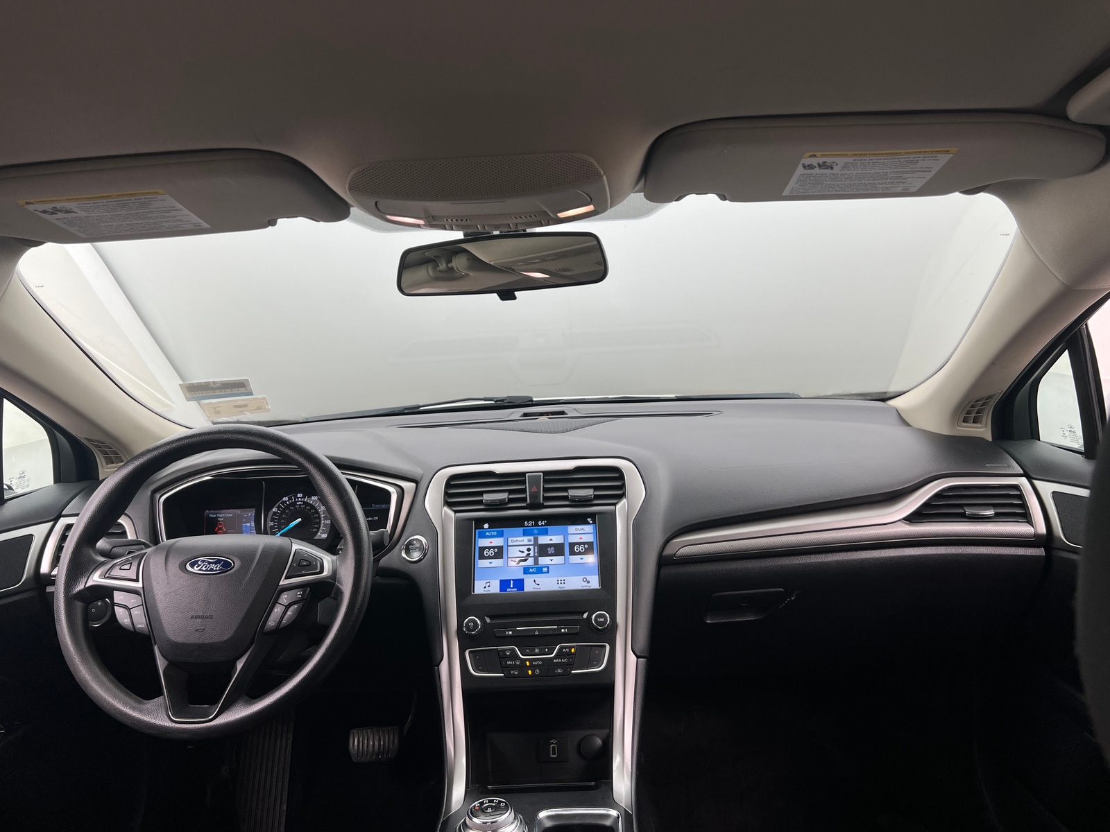 Thumbnail: 2017 Ford Fusion - 3