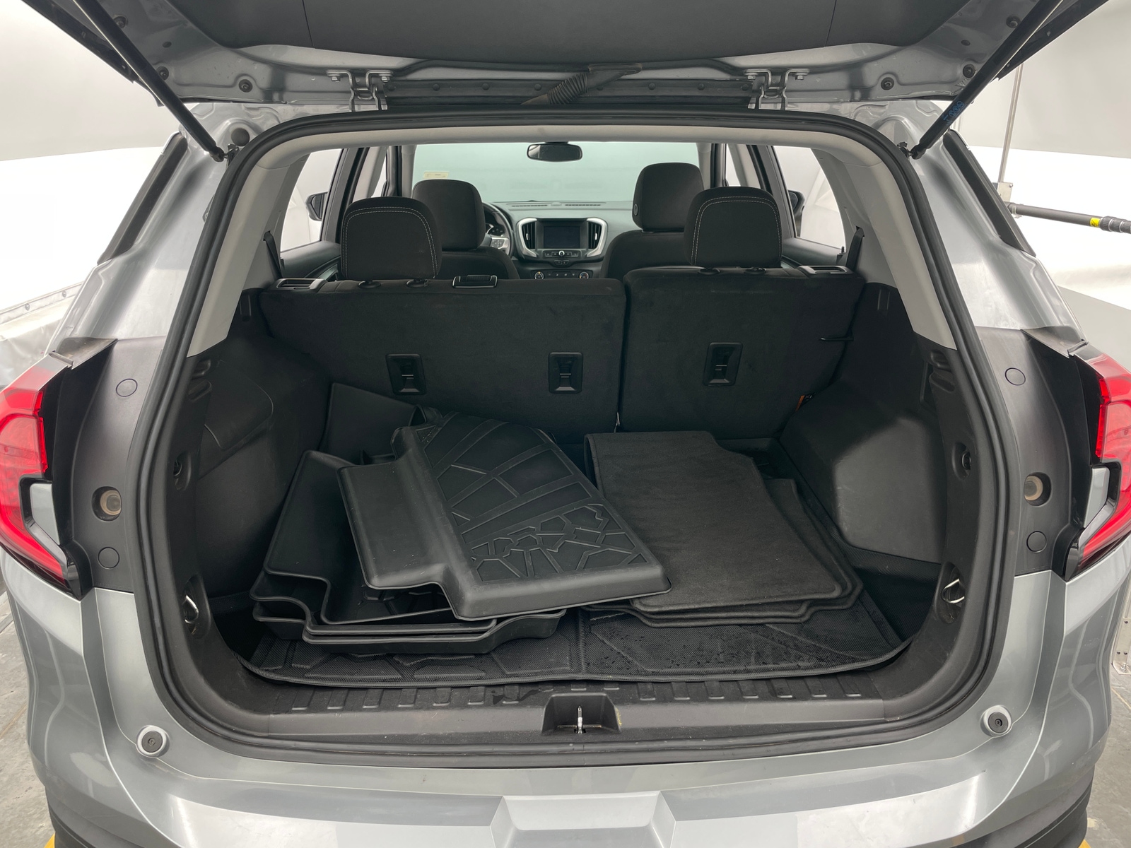 Thumbnail: 2024 GMC Terrain - 7