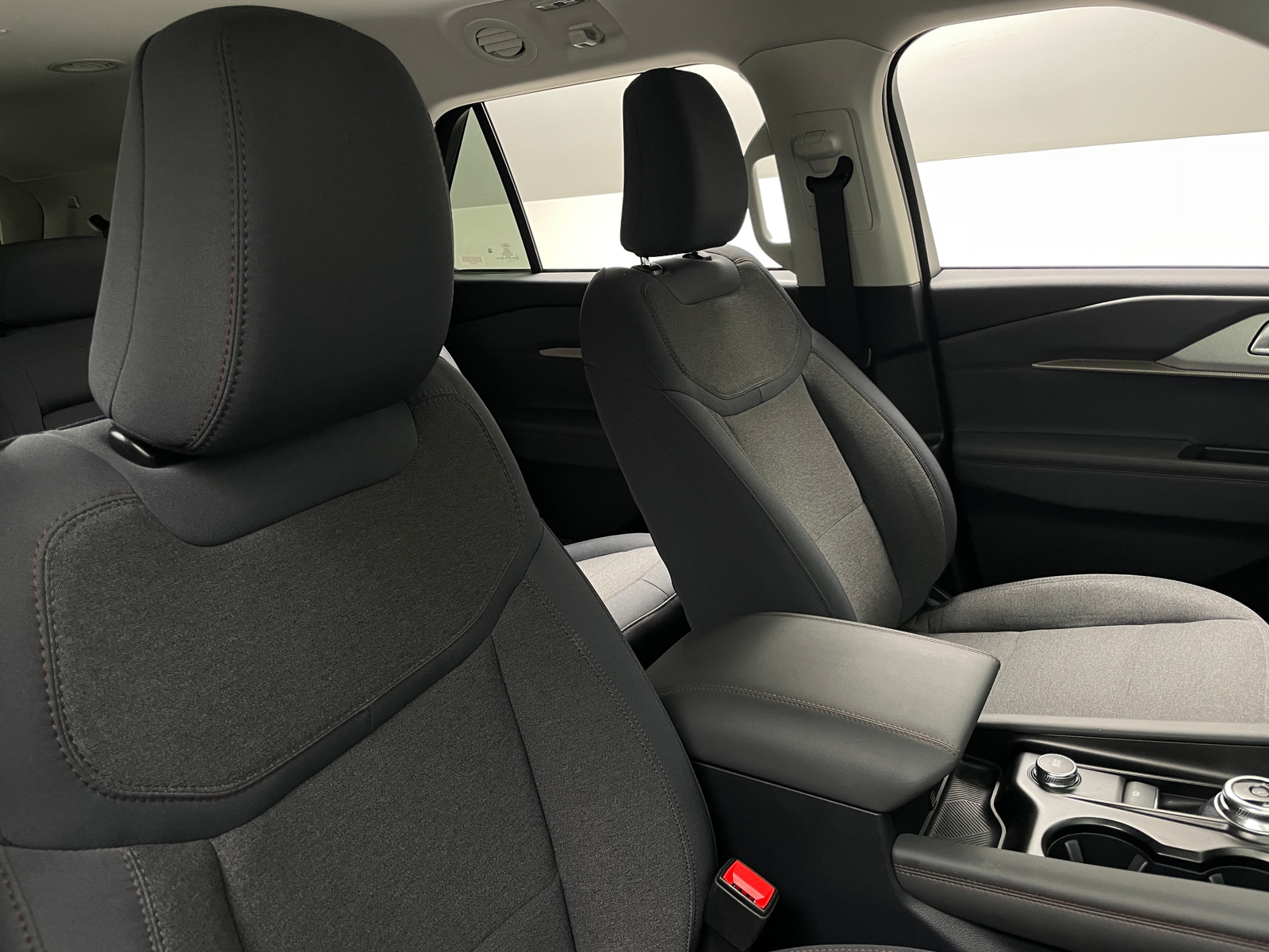 Thumbnail: 2025 Ford Explorer - 2