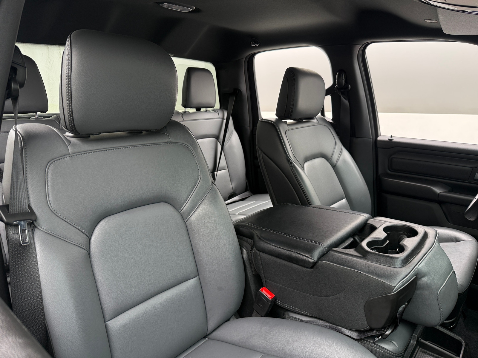 Thumbnail: 2025 RAM 1500 - 2