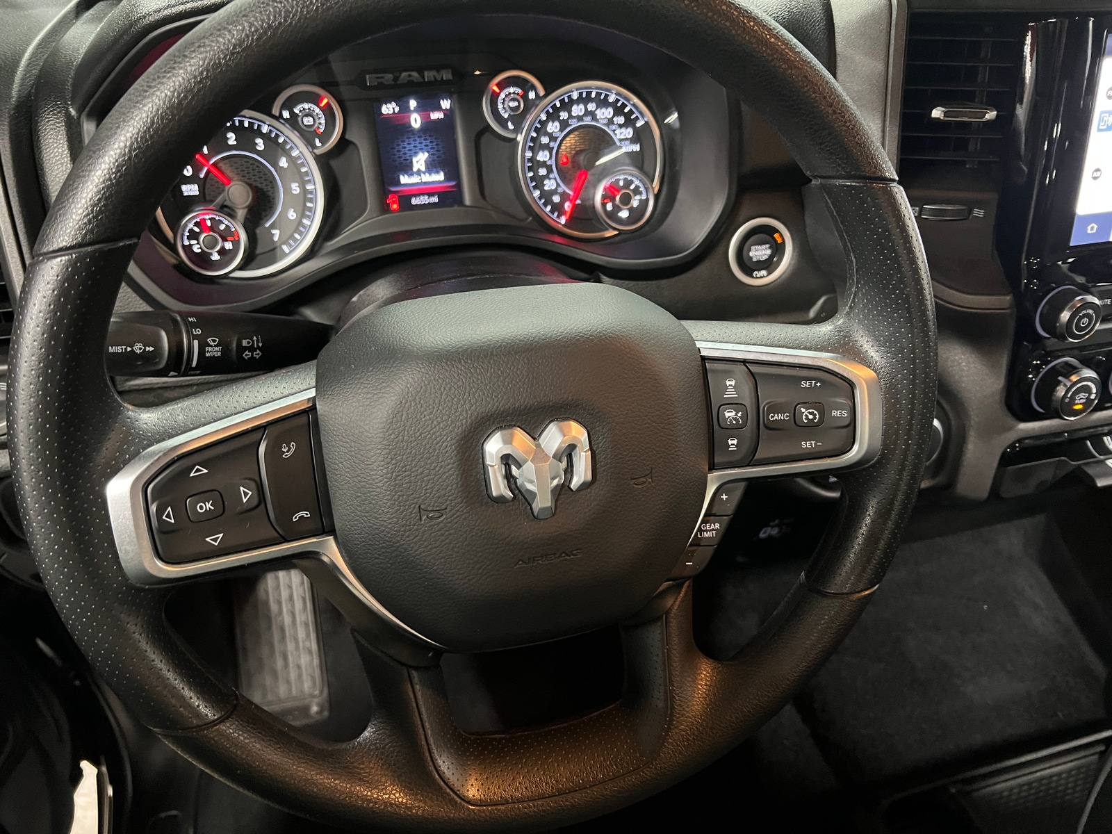 Thumbnail: 2025 RAM 1500 - 5