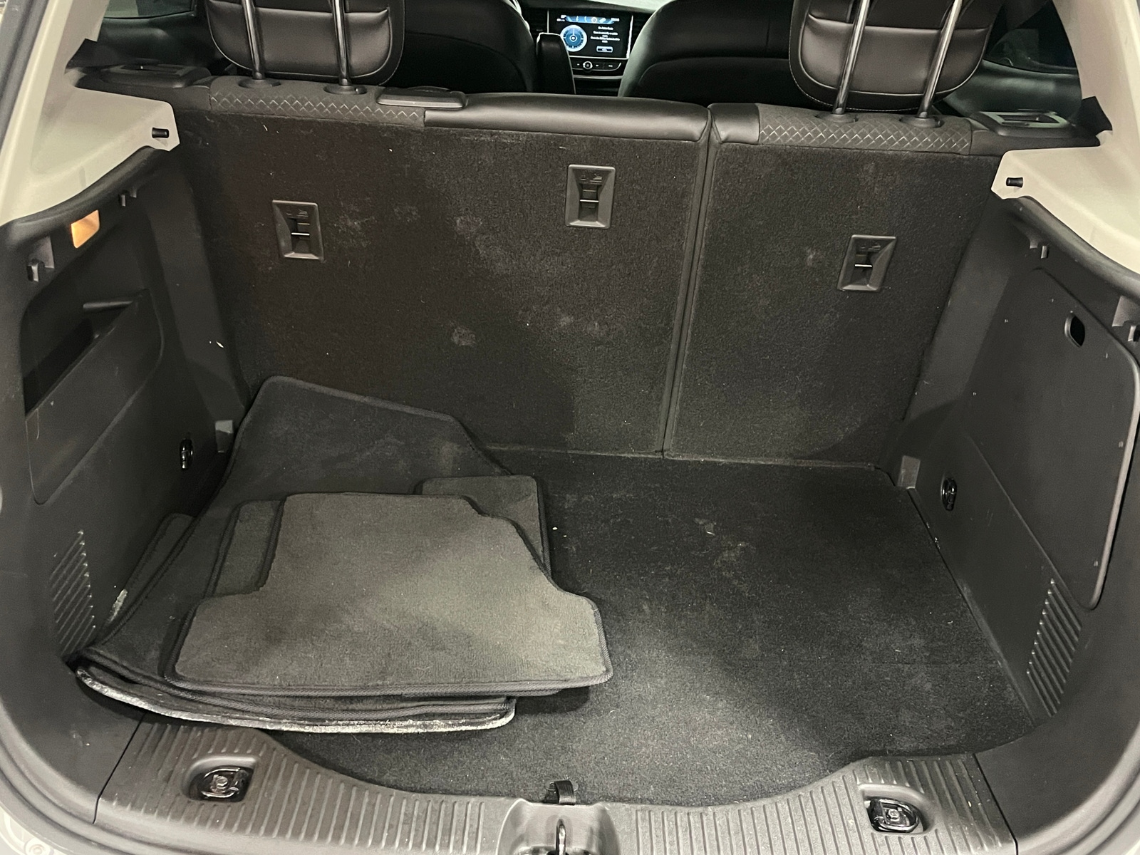 Thumbnail: 2019 Buick Encore - 6