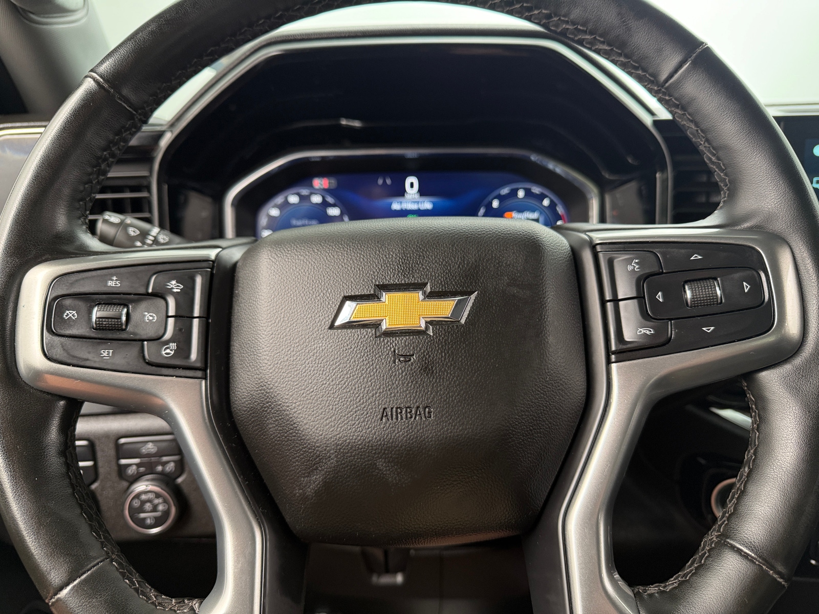 Thumbnail: 2025 Chevrolet Silverado 2500 - 5