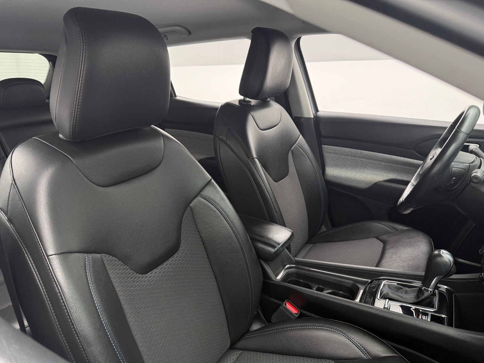 Thumbnail: 2022 Jeep Compass - 2