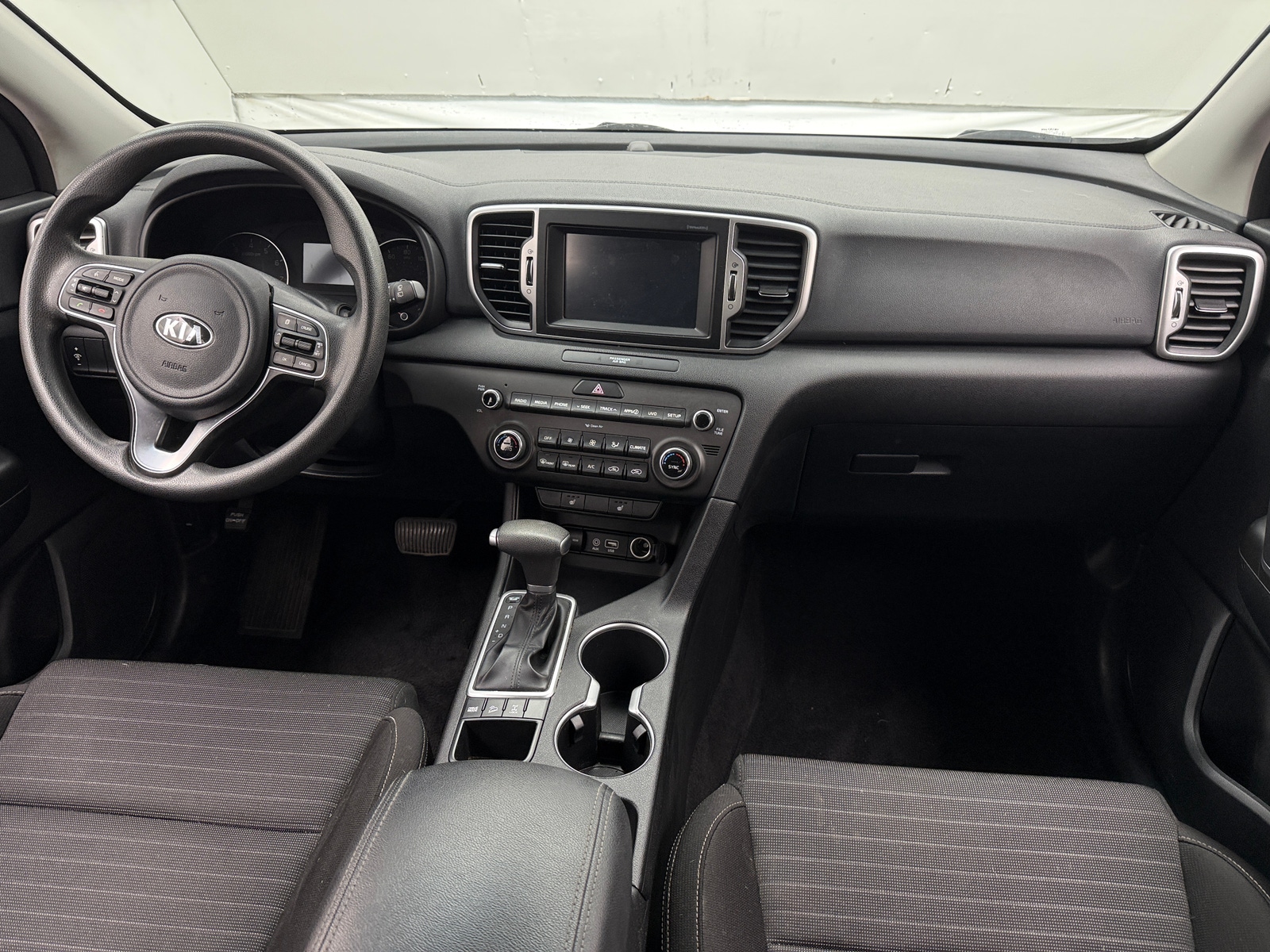 Thumbnail: 2018 Kia Sportage - 3