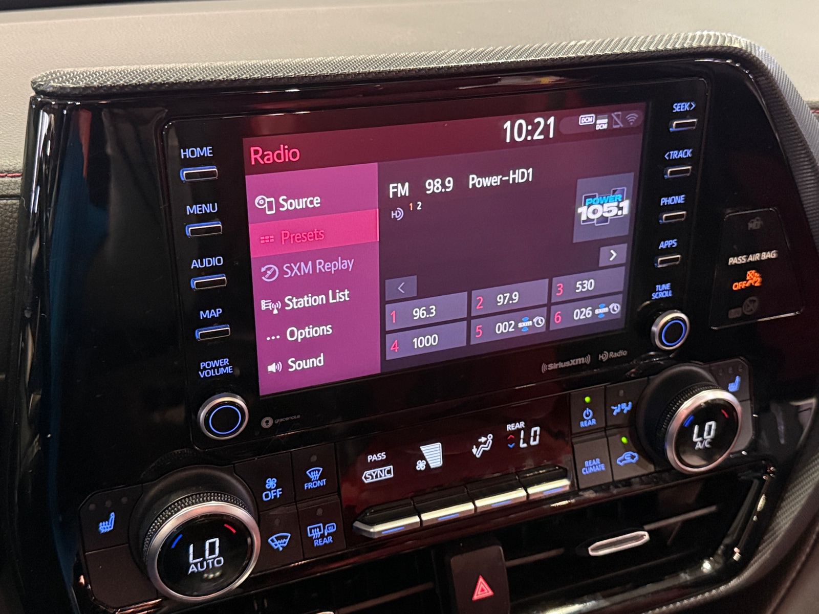 Thumbnail: 2022 Toyota Highlander - 3