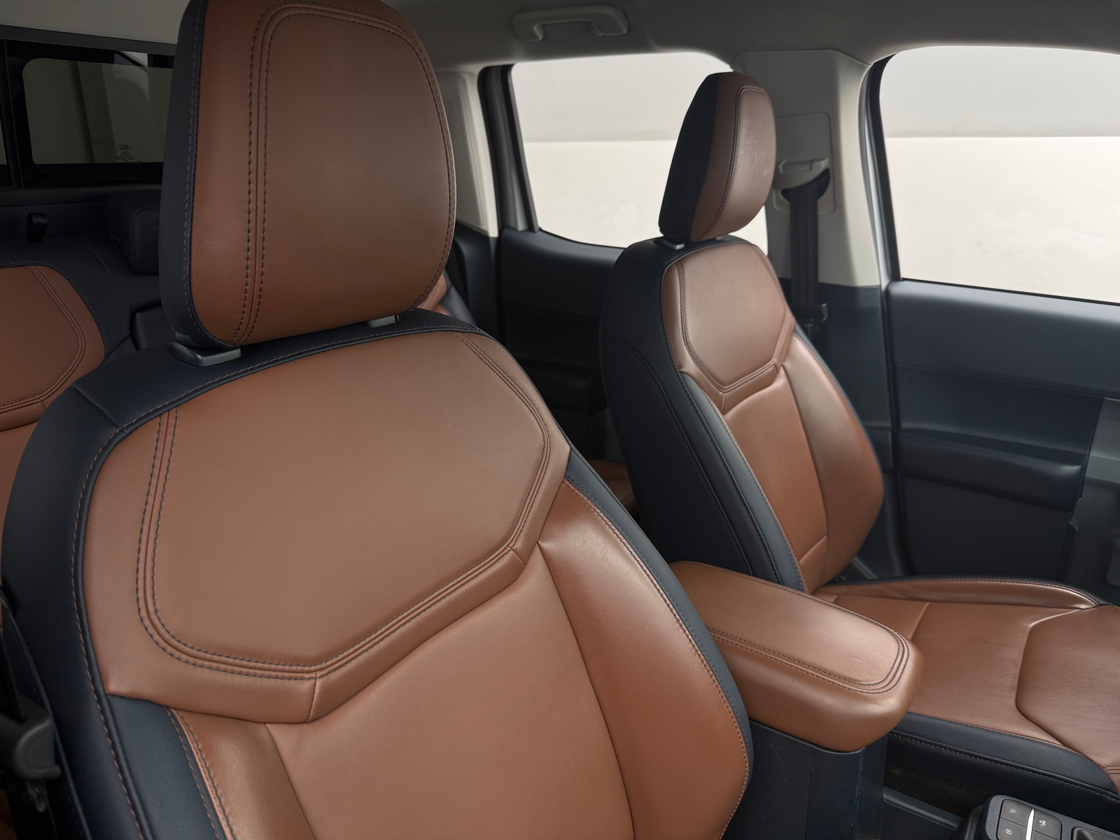 Thumbnail: 2022 Ford Maverick - 2