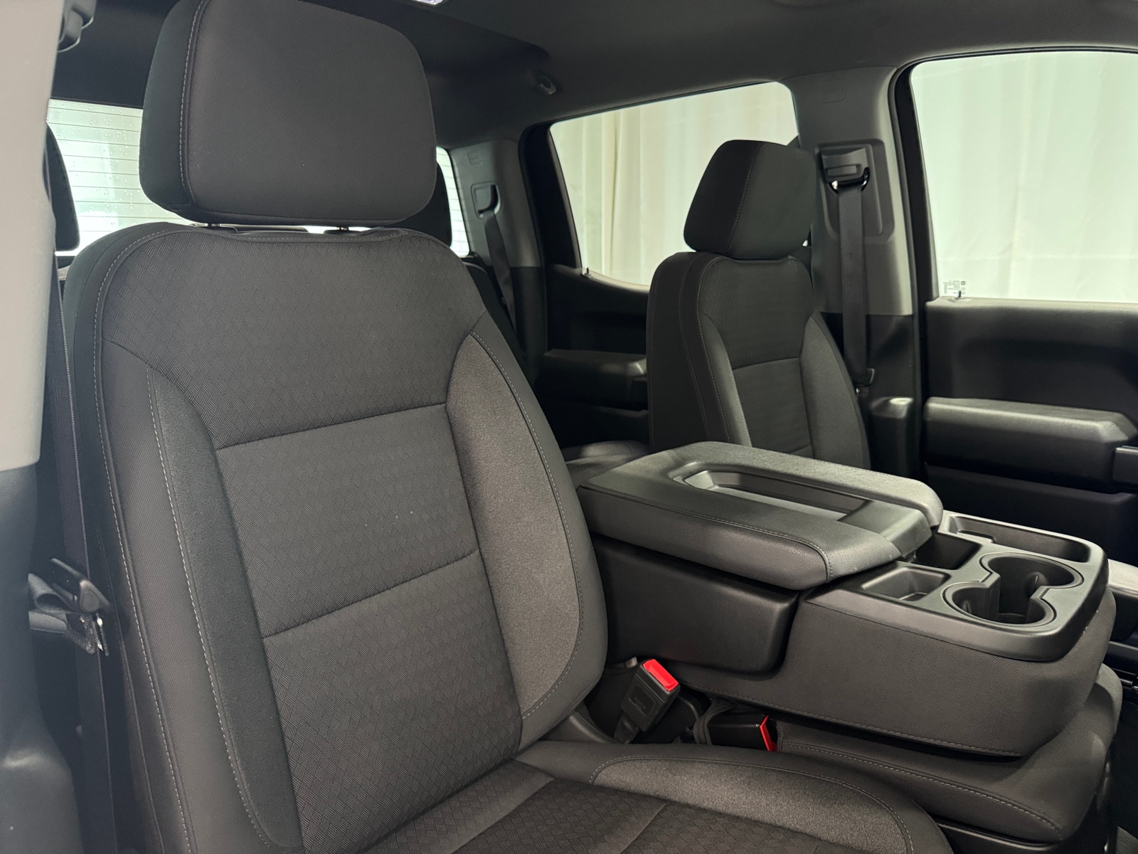 Thumbnail: 2024 Chevrolet Silverado 1500 - 2