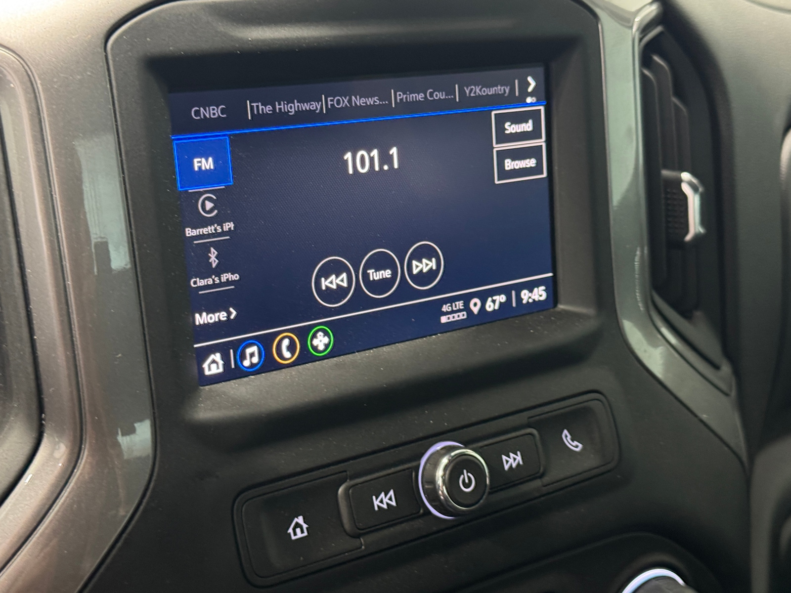 Thumbnail: 2024 Chevrolet Silverado 1500 - 4