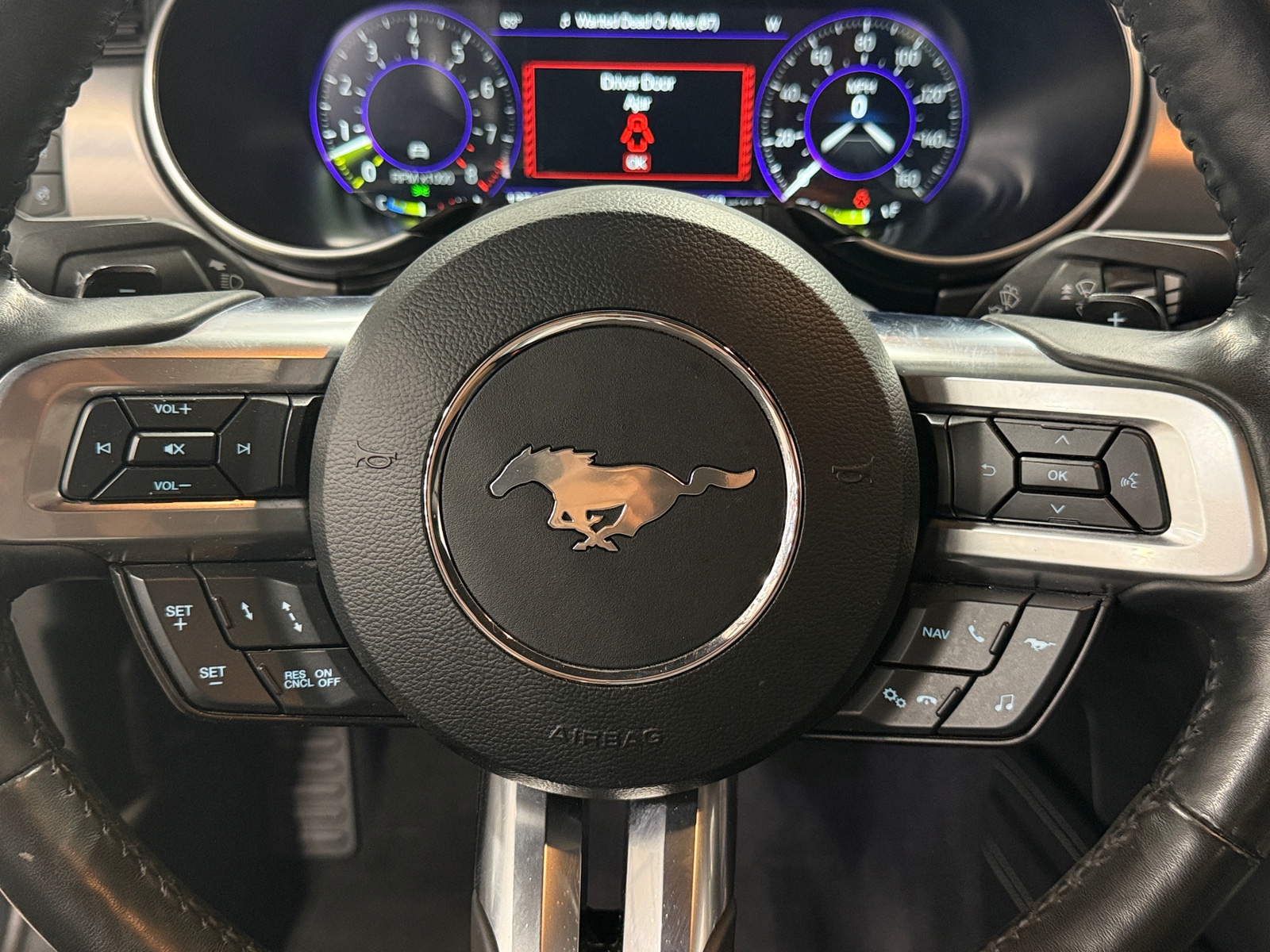 Thumbnail: 2022 Ford Mustang - 3