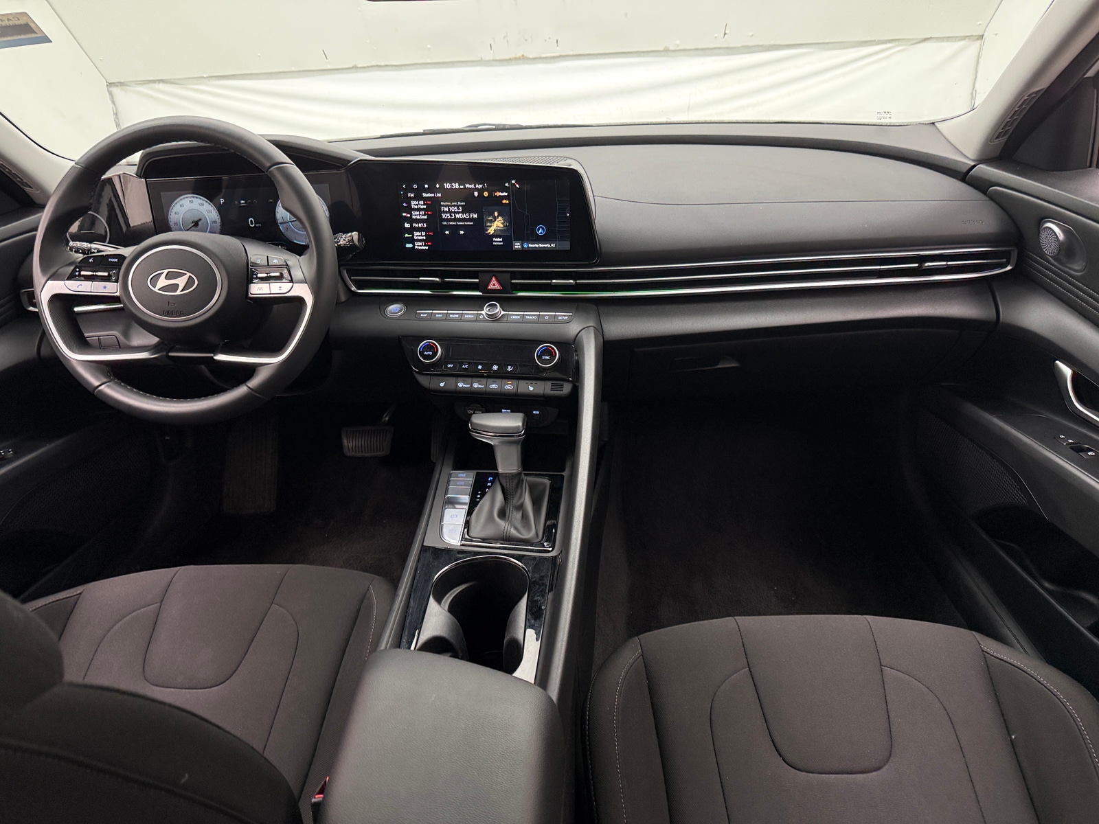 Thumbnail: 2025 Hyundai Elantra - 3